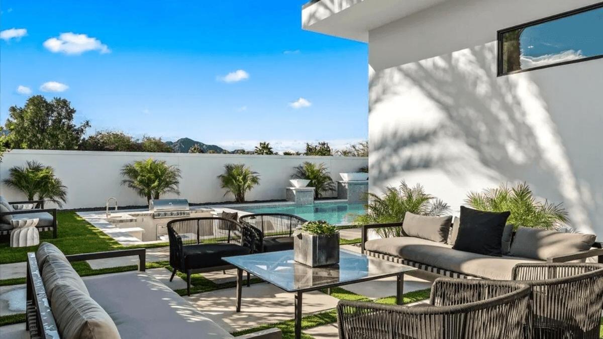 Sleeps 28 2 Luxe Villas w Pickleball Court Bravo Villas Dorada by AvantStay