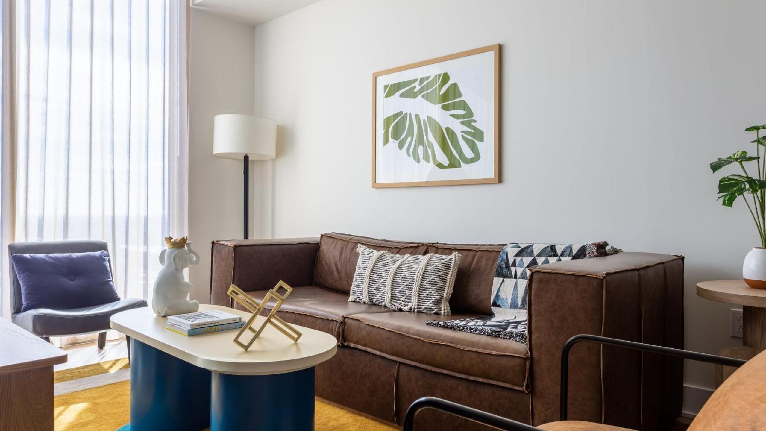 Sleeps 34 11 Condos in New Austin High Rise w Rooftop Pool Gym Yoga Studio