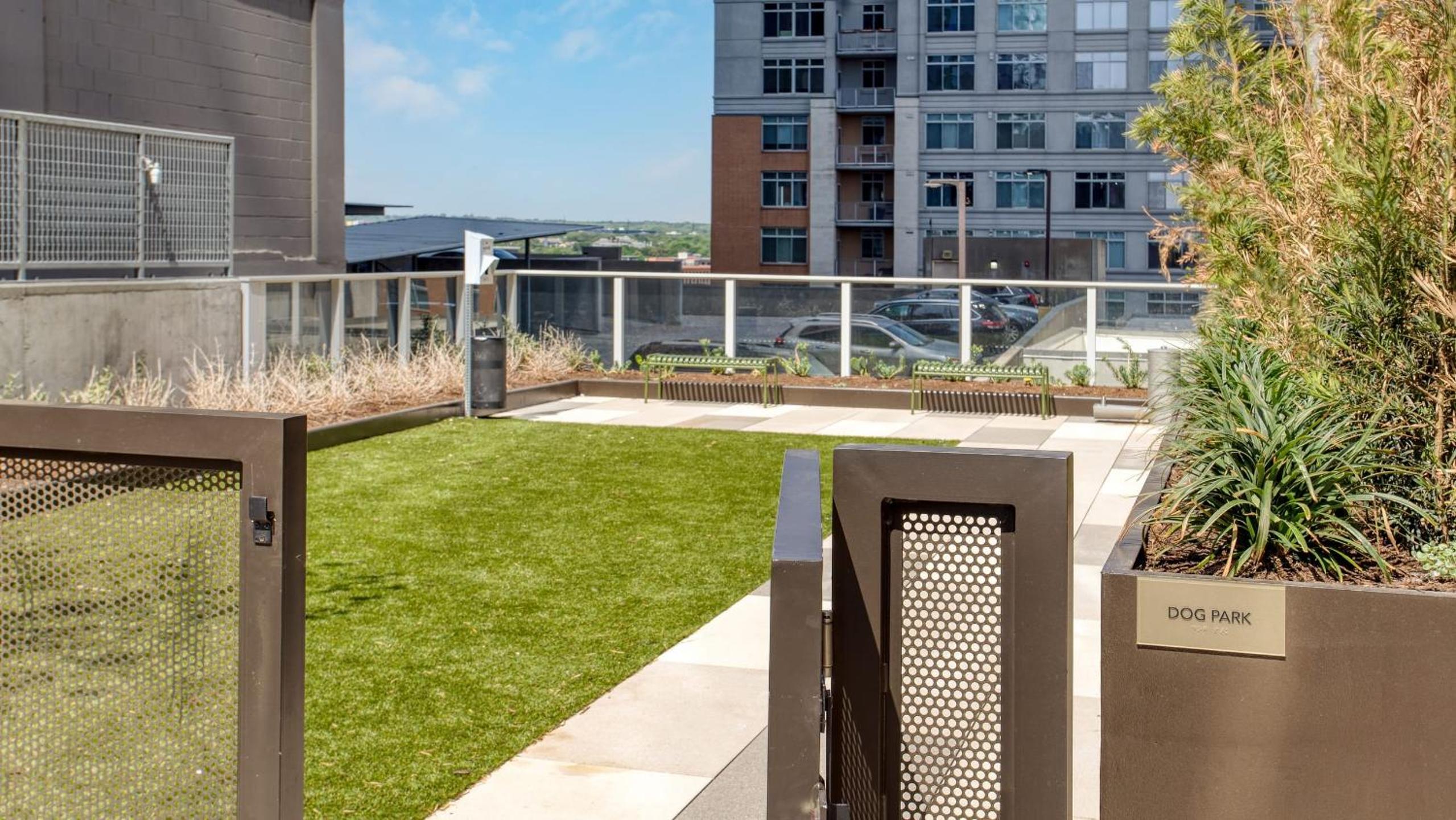 Sleeps 34 11 Condos in New Austin High Rise w Rooftop Pool Gym Yoga Studio