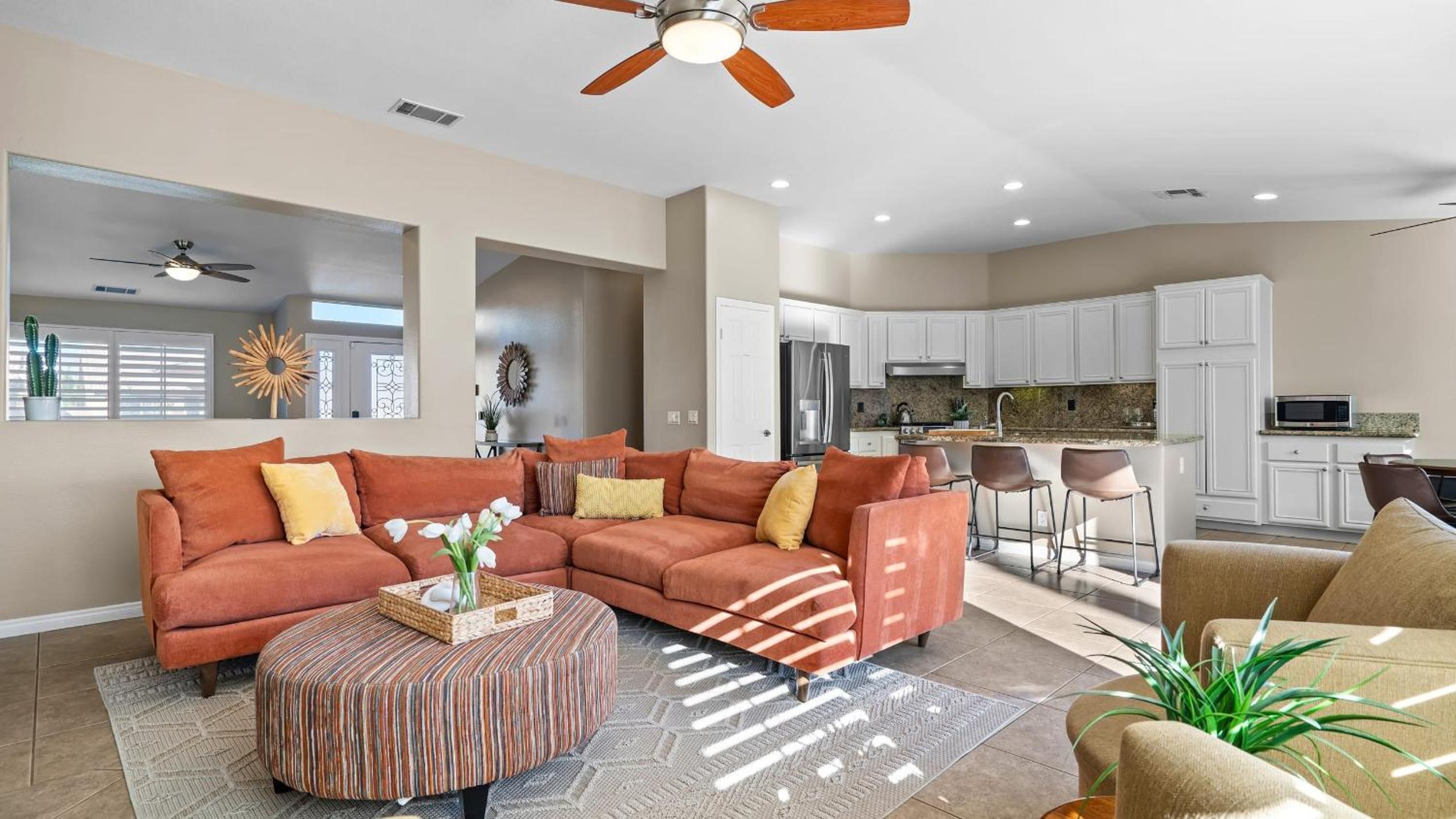 La Quinta Desert Haven Luxe Stay w Private Pool Hot Tub Pool Table