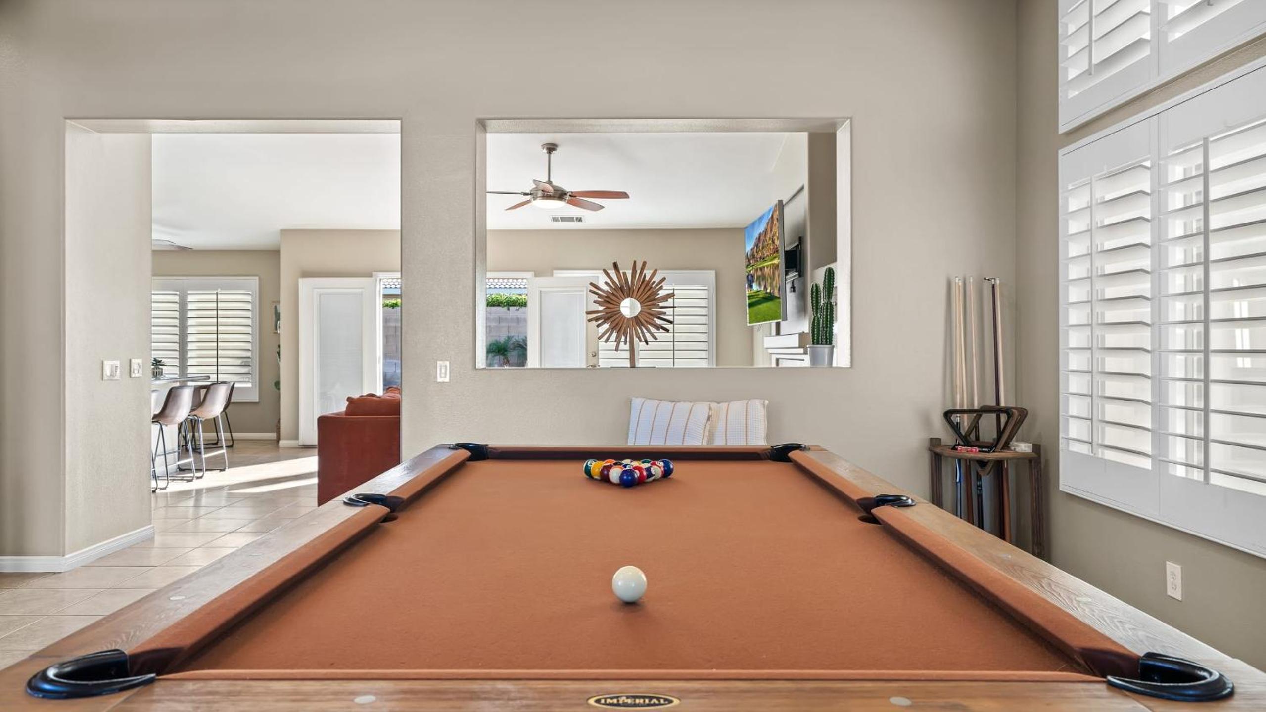 La Quinta Desert Haven Luxe Stay w Private Pool Hot Tub Pool Table