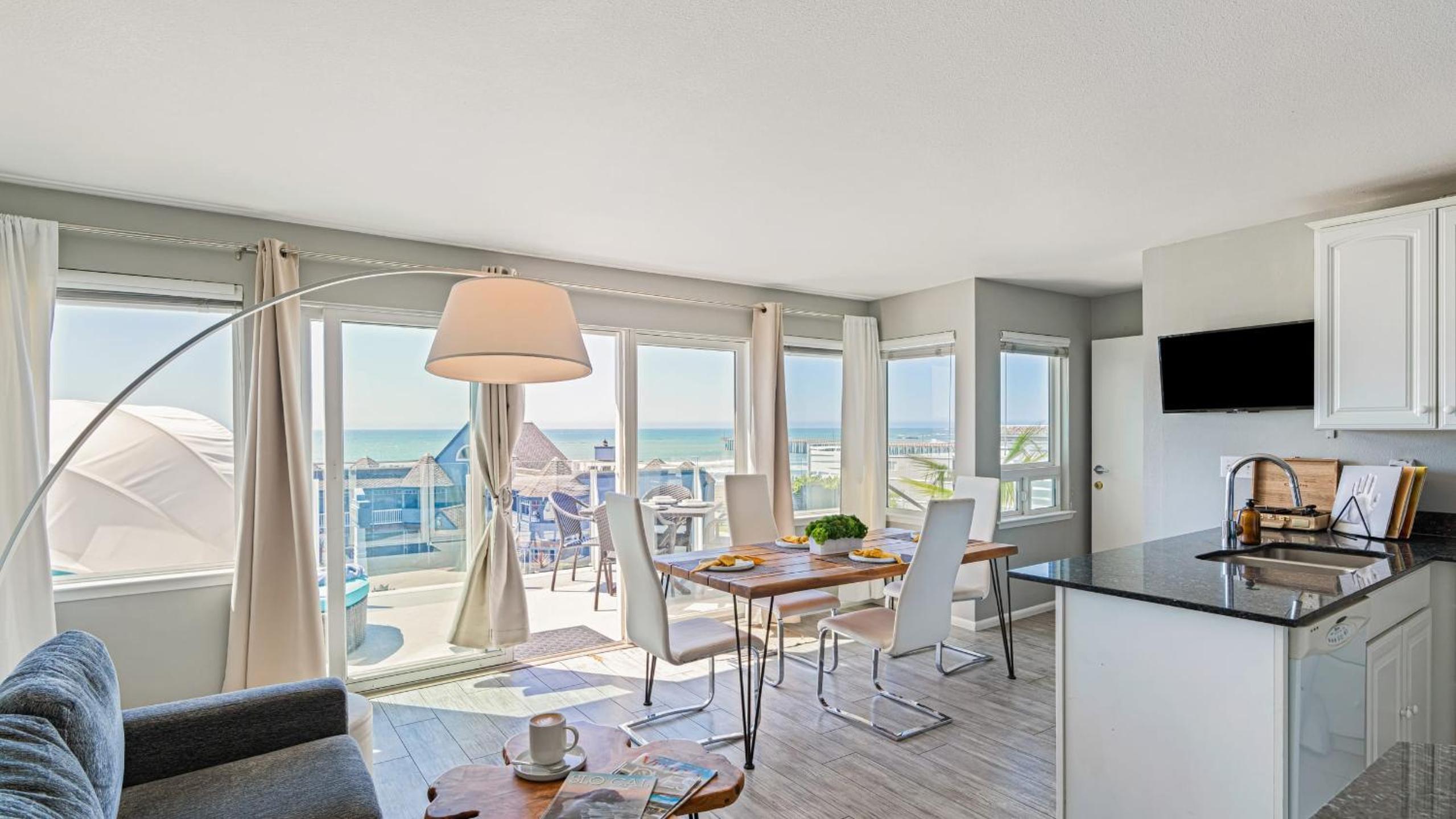 4 Cayucos Bungalows Steps to Beach Sleeps 16 Pet Friendly