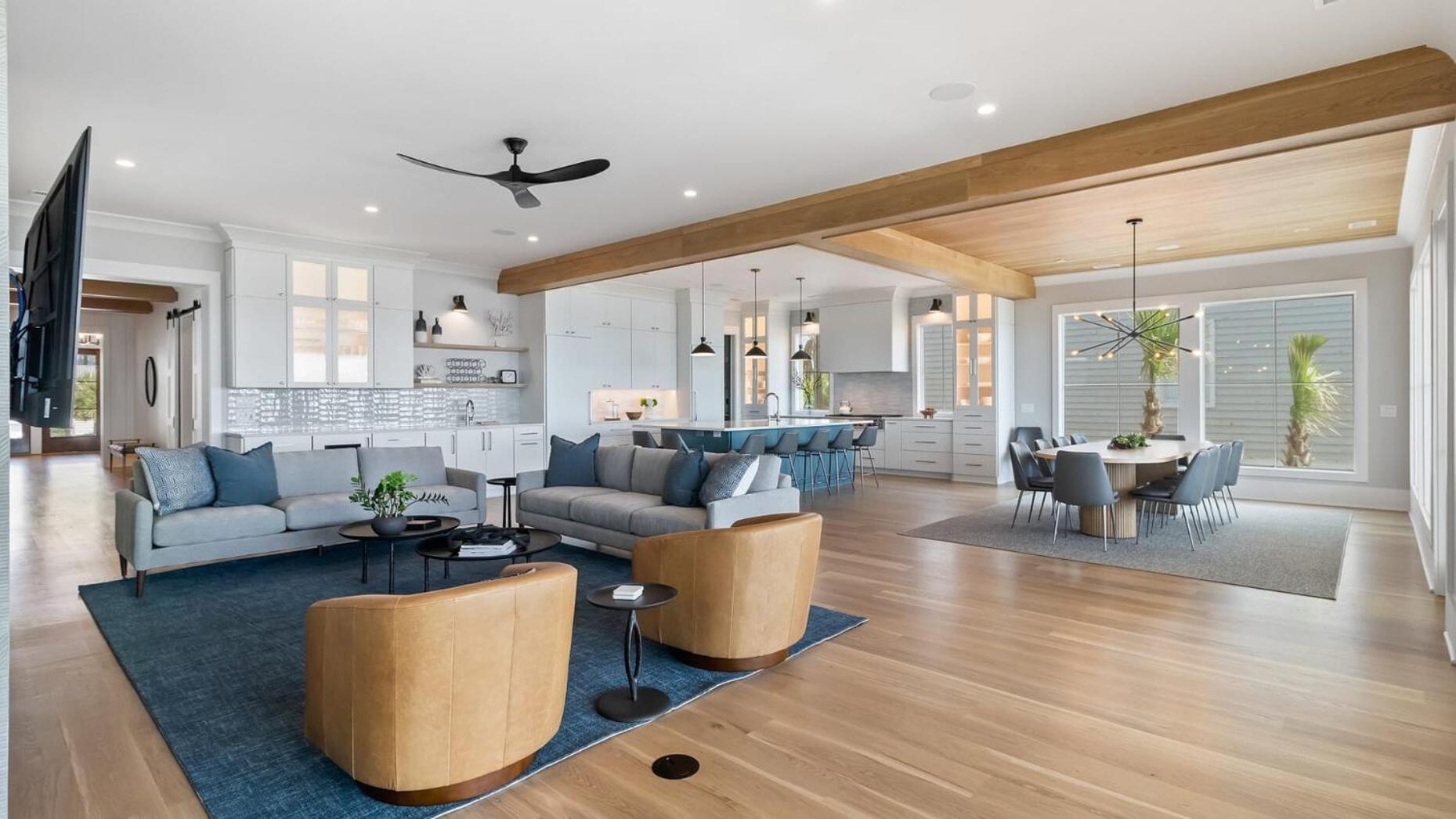 712 Ocean Blvd by AvantStay New Construction w Pool Game Zone Private Beach Access and Oceanfront Views