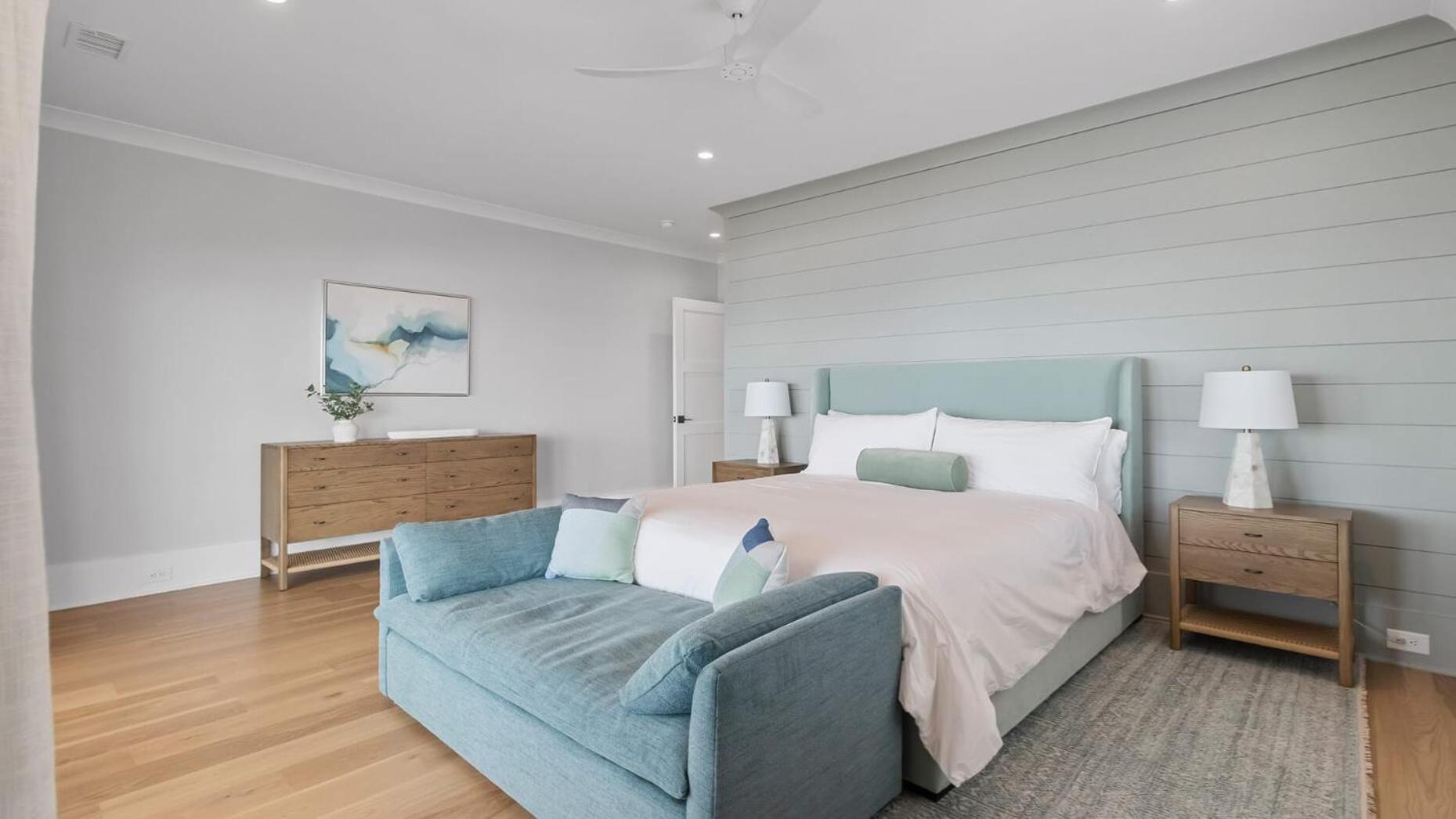 712 Ocean Blvd by AvantStay New Construction w Pool Game Zone Private Beach Access and Oceanfront Views