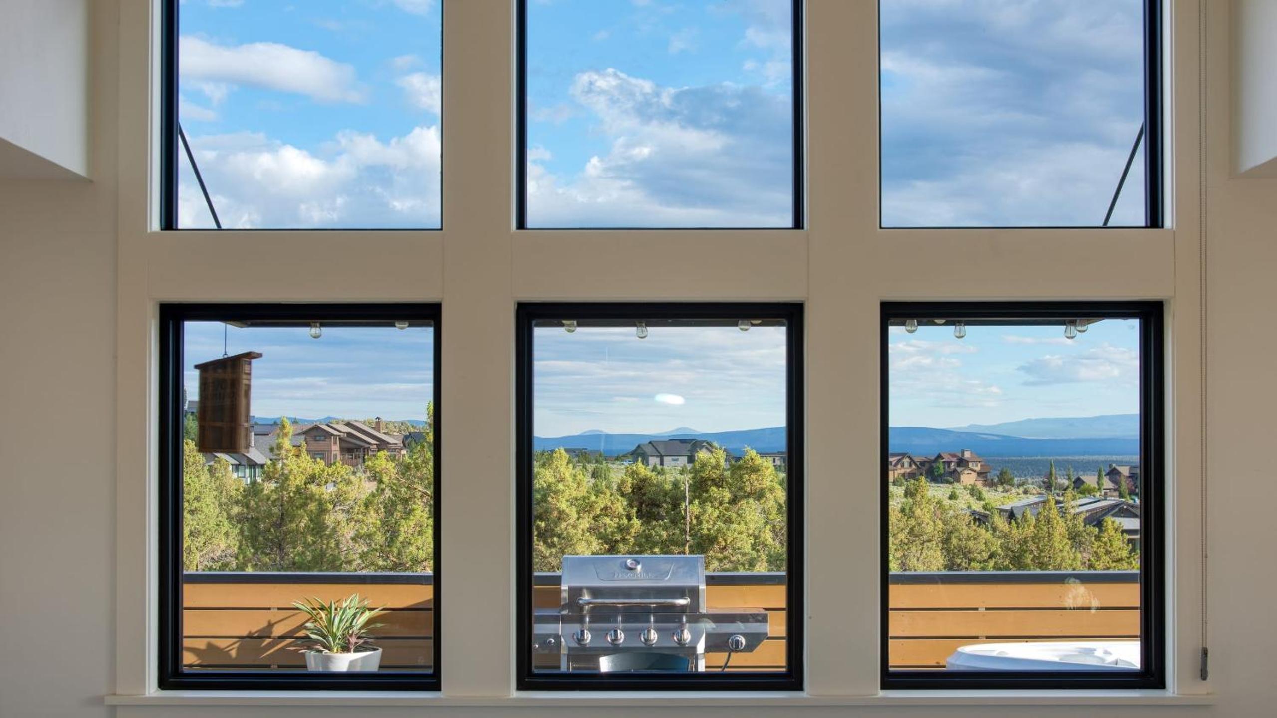 Brasada Ranch Retreat w Hot Tub Views Resort Access w Pools Horseback Riding Sports and More Hat Rock Loop by AvantStay