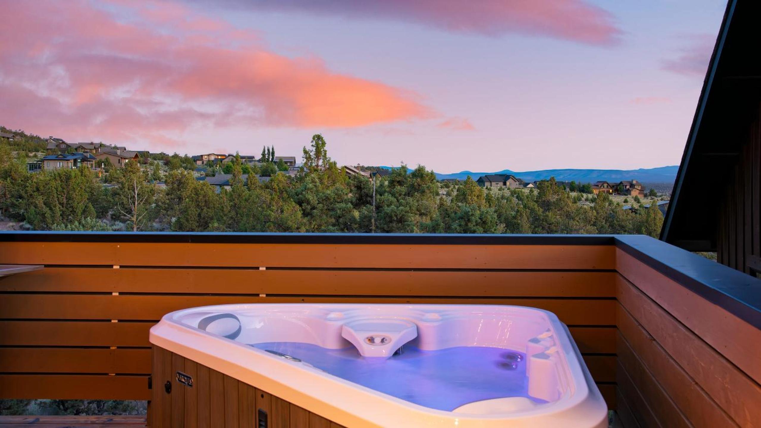 Brasada Ranch Retreat w Hot Tub Views Resort Access w Pools Horseback Riding Sports and More Hat Rock Loop by AvantStay