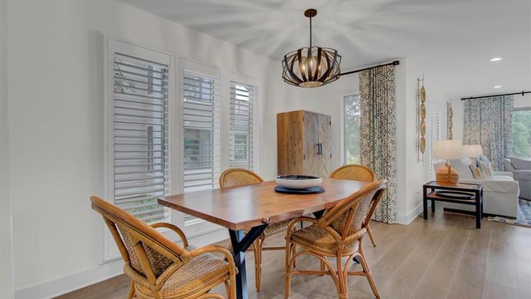 44 Fairway Dunes by AvantStay Steps from the Beach Pool TennisPickleball Courts