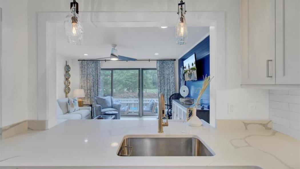 44 Fairway Dunes by AvantStay Steps from the Beach Pool TennisPickleball Courts