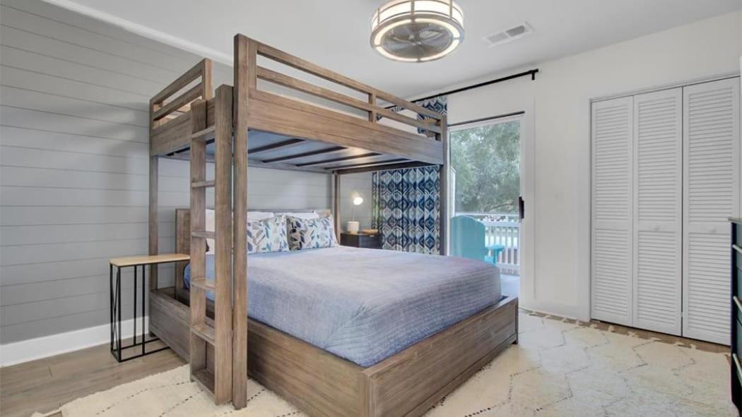 44 Fairway Dunes by AvantStay Steps from the Beach Pool TennisPickleball Courts