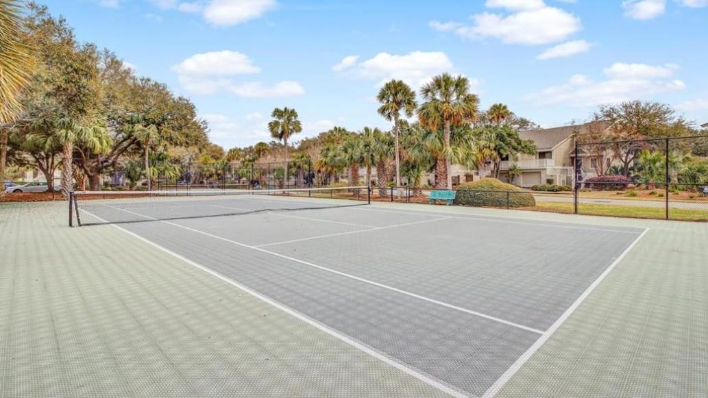 44 Fairway Dunes by AvantStay Steps from the Beach Pool TennisPickleball Courts