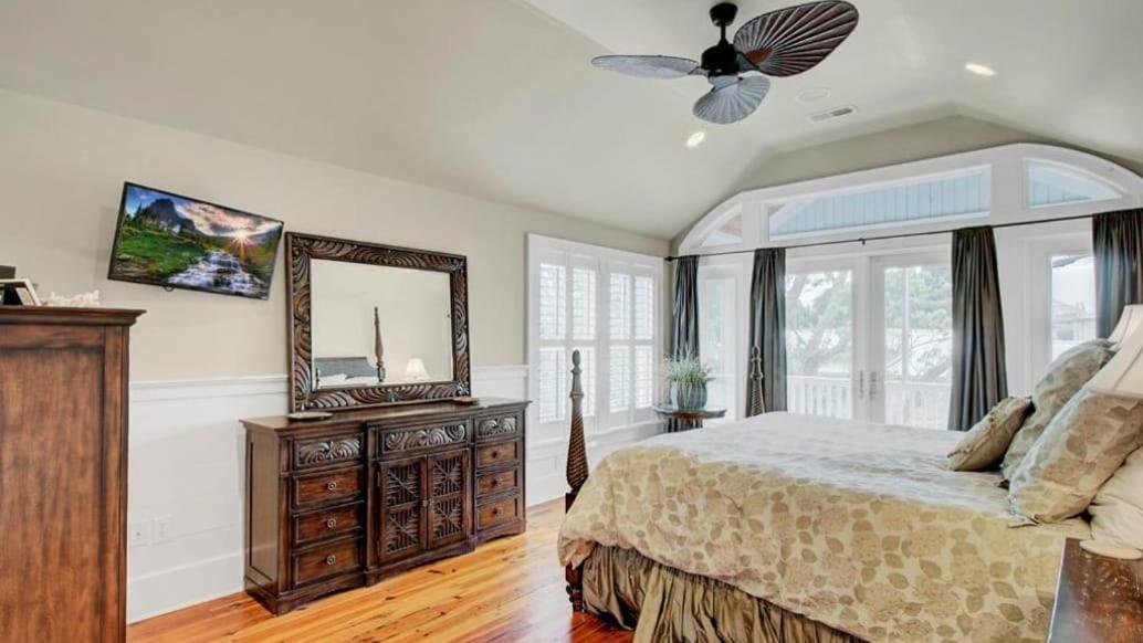 5 32nd Avenue by AvantStay Gourmet Kitchen Pool Balconies