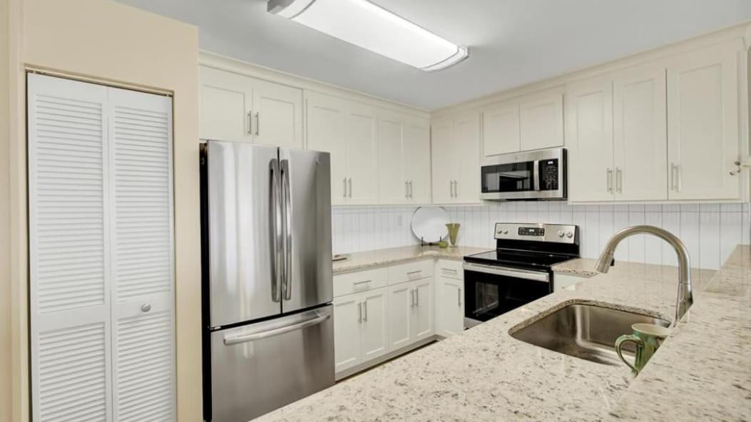 117 Seascape by AvantStay Oceanfront Breathtaking Views Communal Swimming Pool