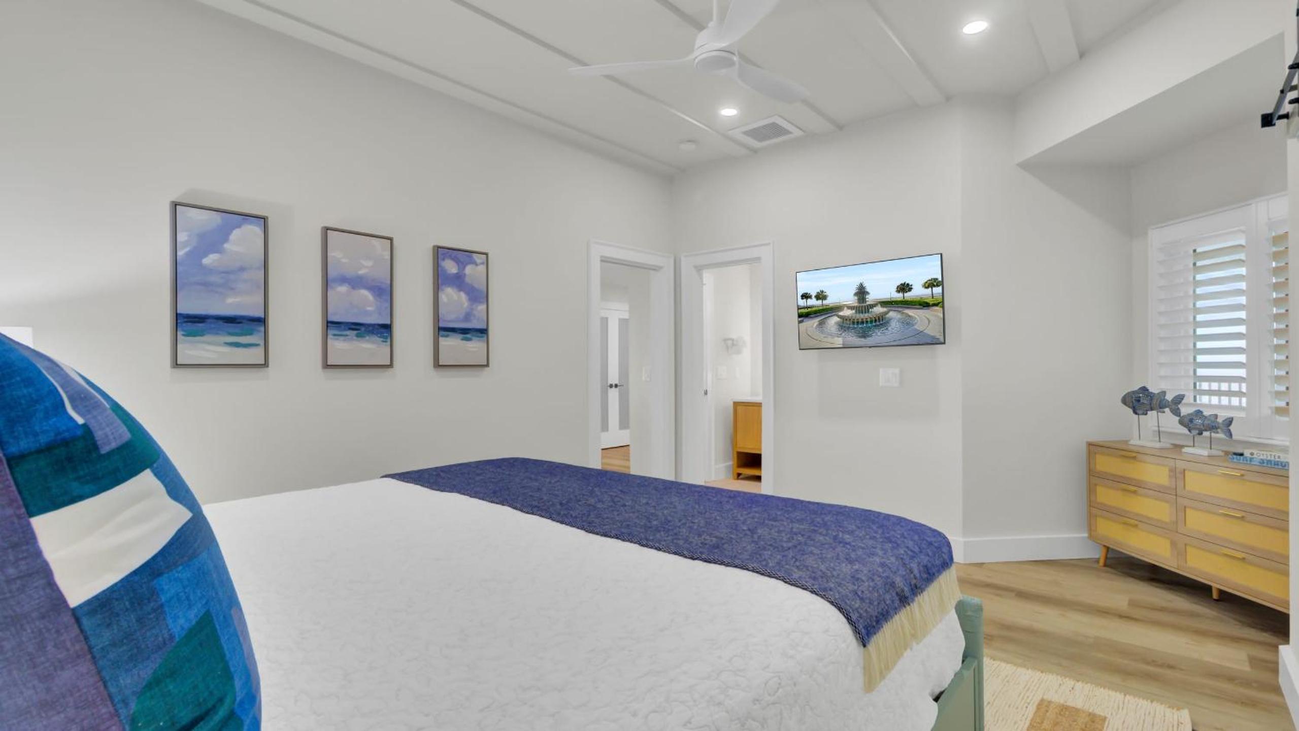 516 Seascape Oceanfront Condo with Pool Access in Wild Dunes