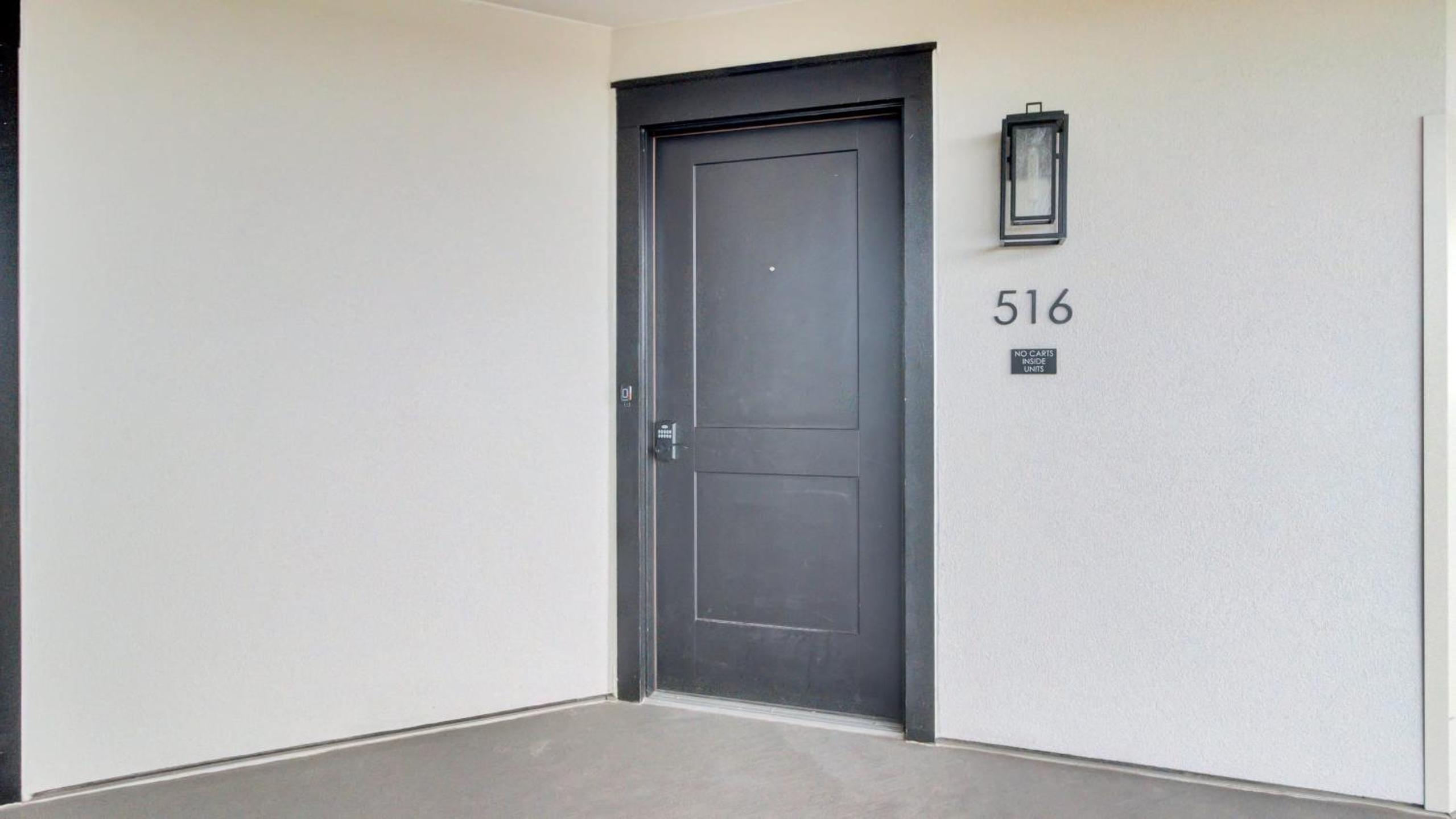 516 Seascape Oceanfront Condo with Pool Access in Wild Dunes