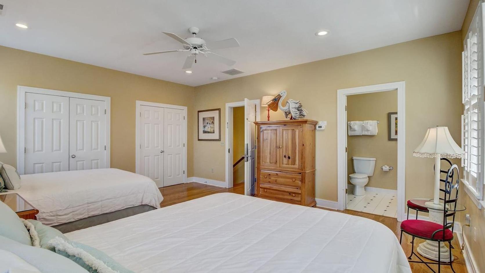 103 Grand Pavilion by AvantStay Steps to Beach