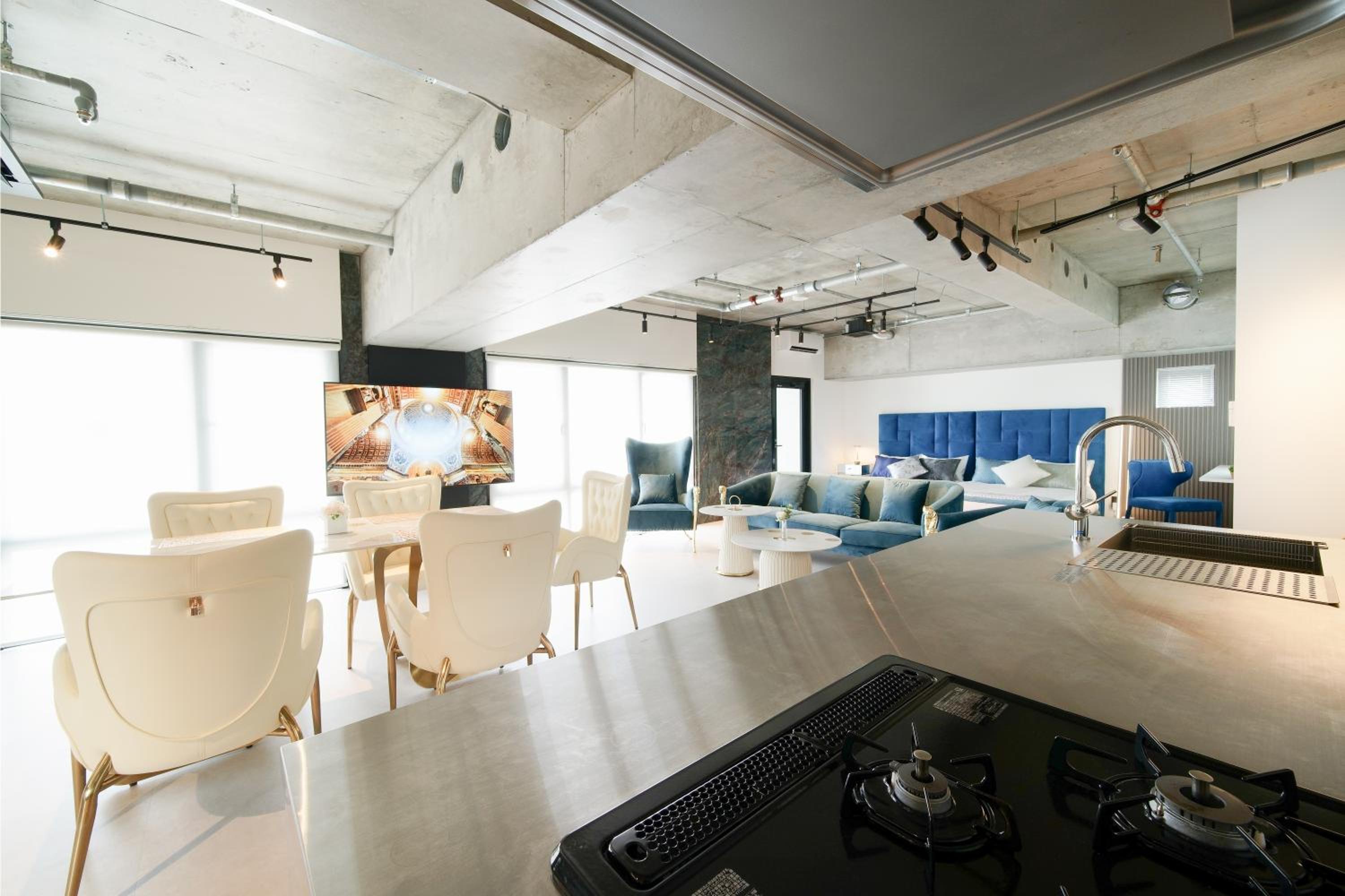 Modern Palazzo住吉