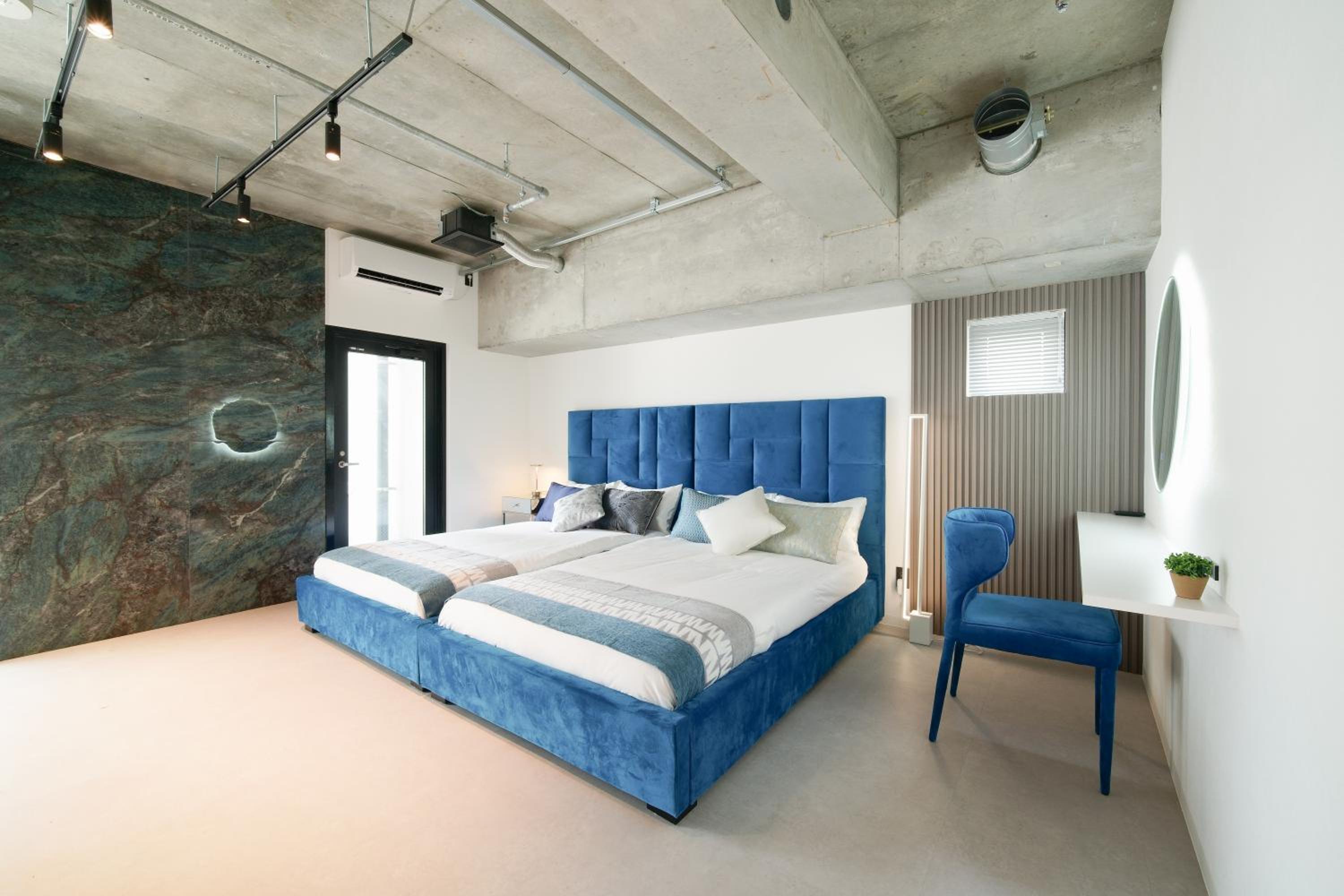 Modern Palazzo住吉