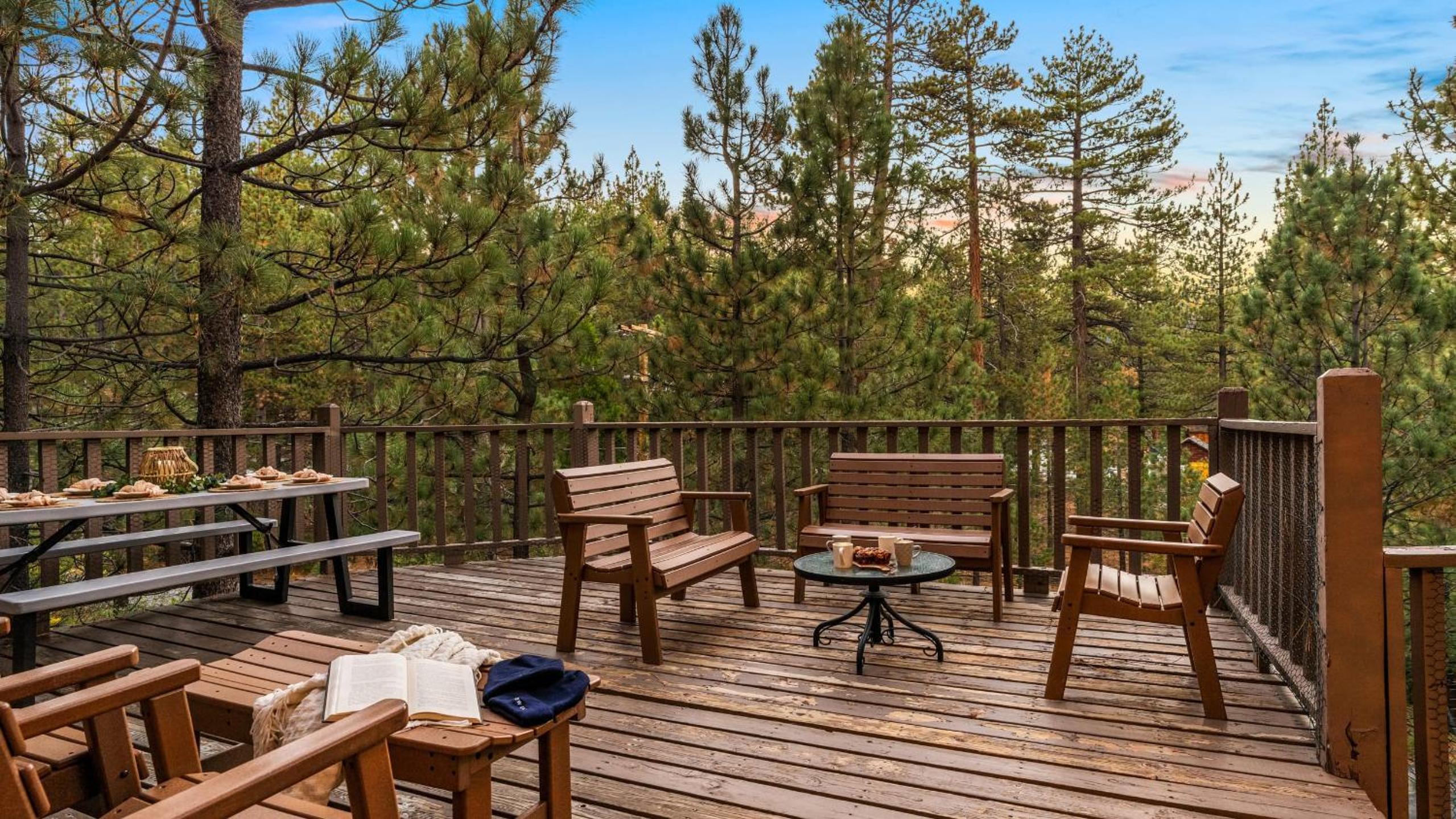 Lakeview Cabin w Game Room Deck Near Ski Slopes Trails Sleeps 16 Waterview by AvantStay