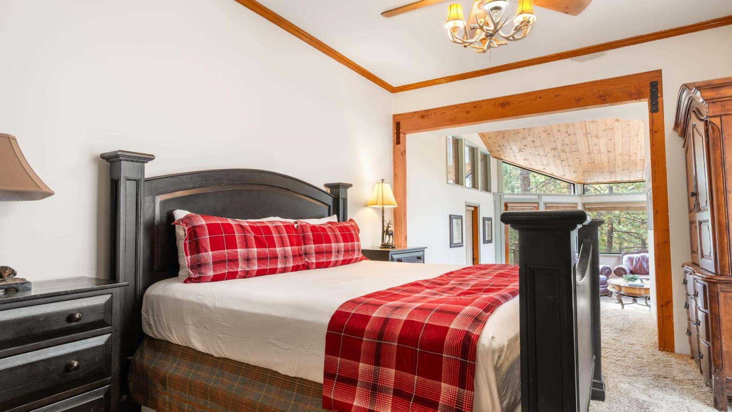 Lakeview Cabin w Game Room Deck Near Ski Slopes Trails Sleeps 16 Waterview by AvantStay