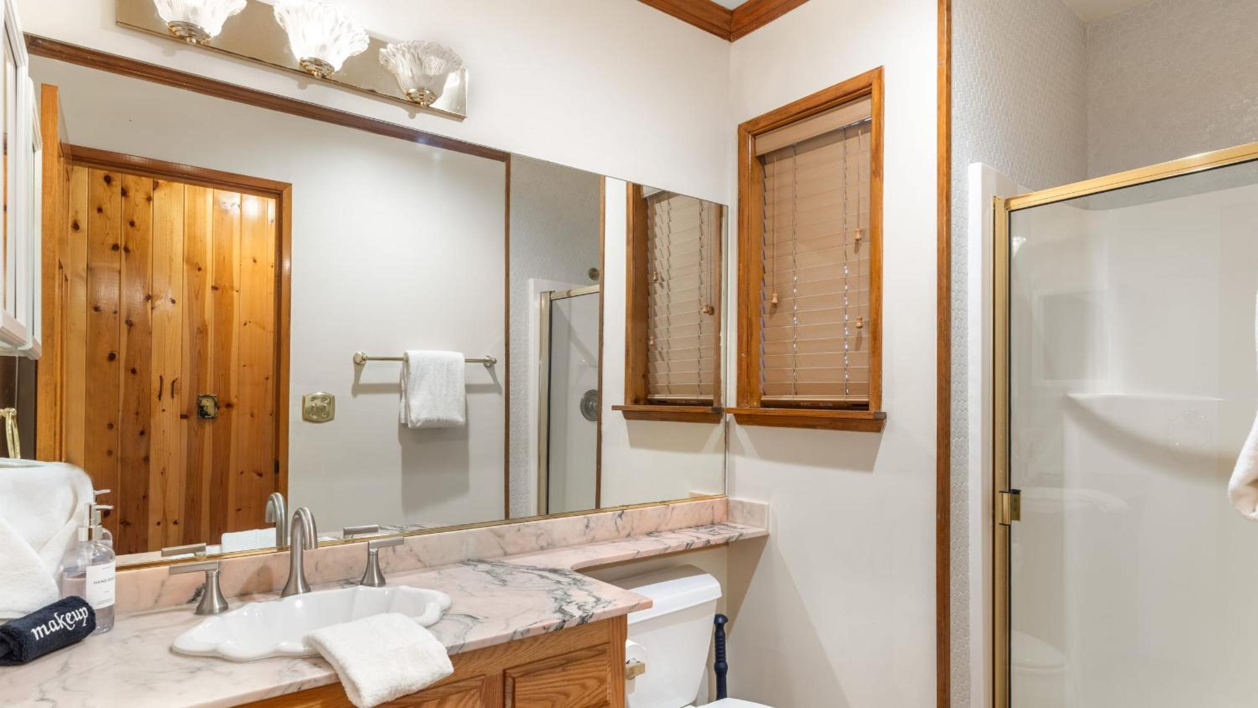 Lakeview Cabin w Game Room Deck Near Ski Slopes Trails Sleeps 16 Waterview by AvantStay