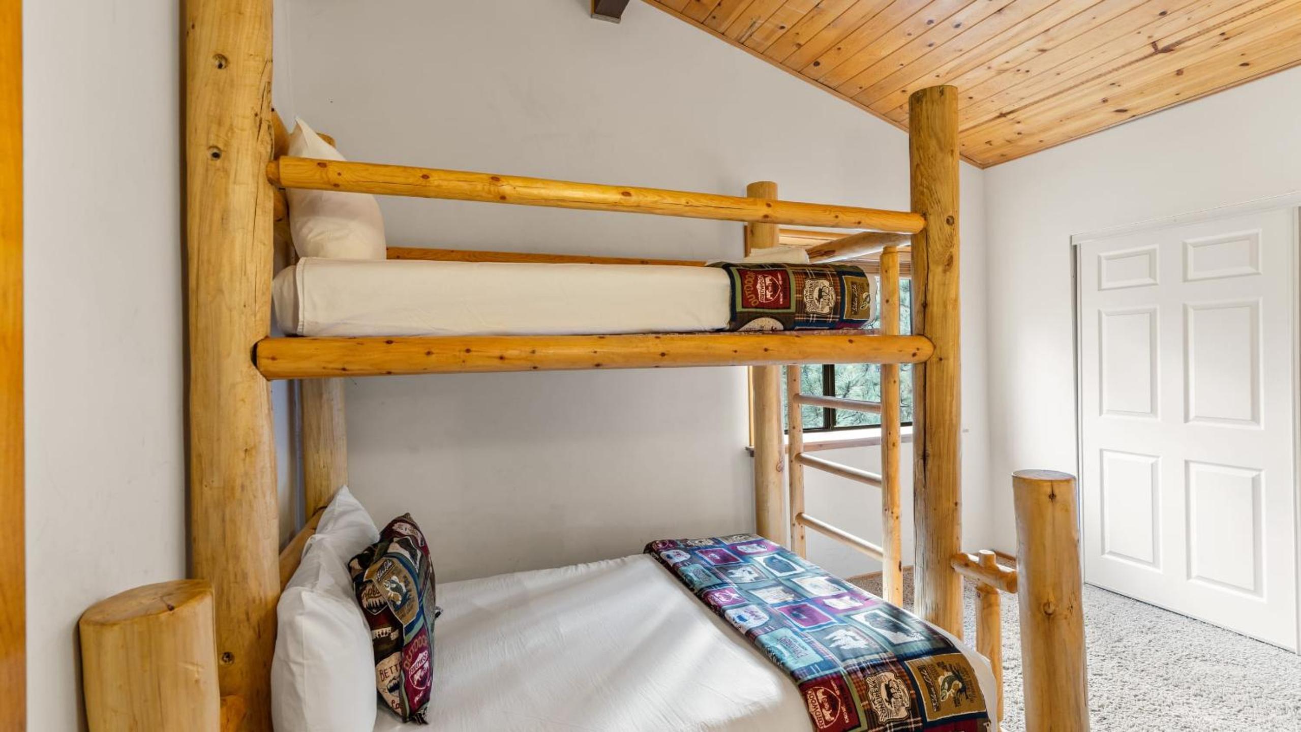 Lakeview Cabin w Game Room Deck Near Ski Slopes Trails Sleeps 16 Waterview by AvantStay