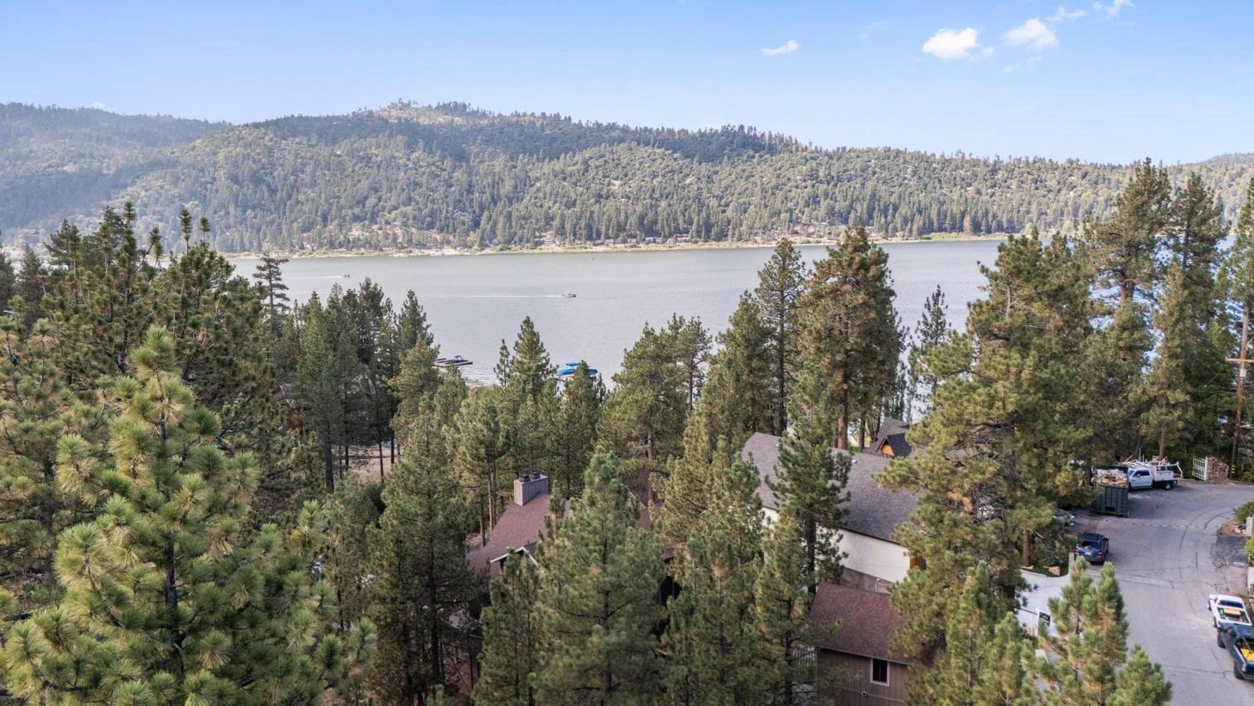 Lakeview Cabin w Game Room Deck Near Ski Slopes Trails Sleeps 16 Waterview by AvantStay