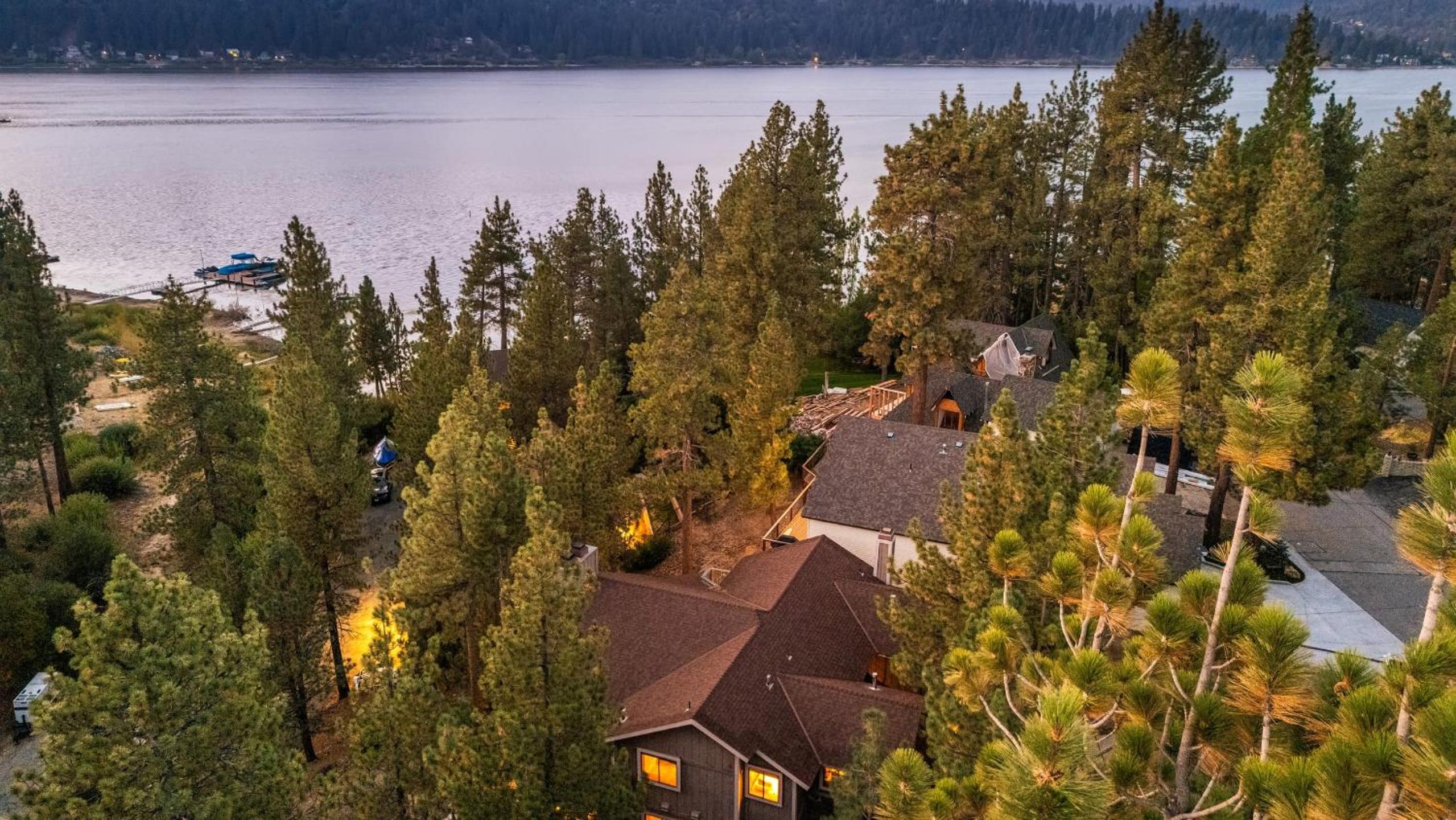Lakeview Cabin w Game Room Deck Near Ski Slopes Trails Sleeps 16 Waterview by AvantStay