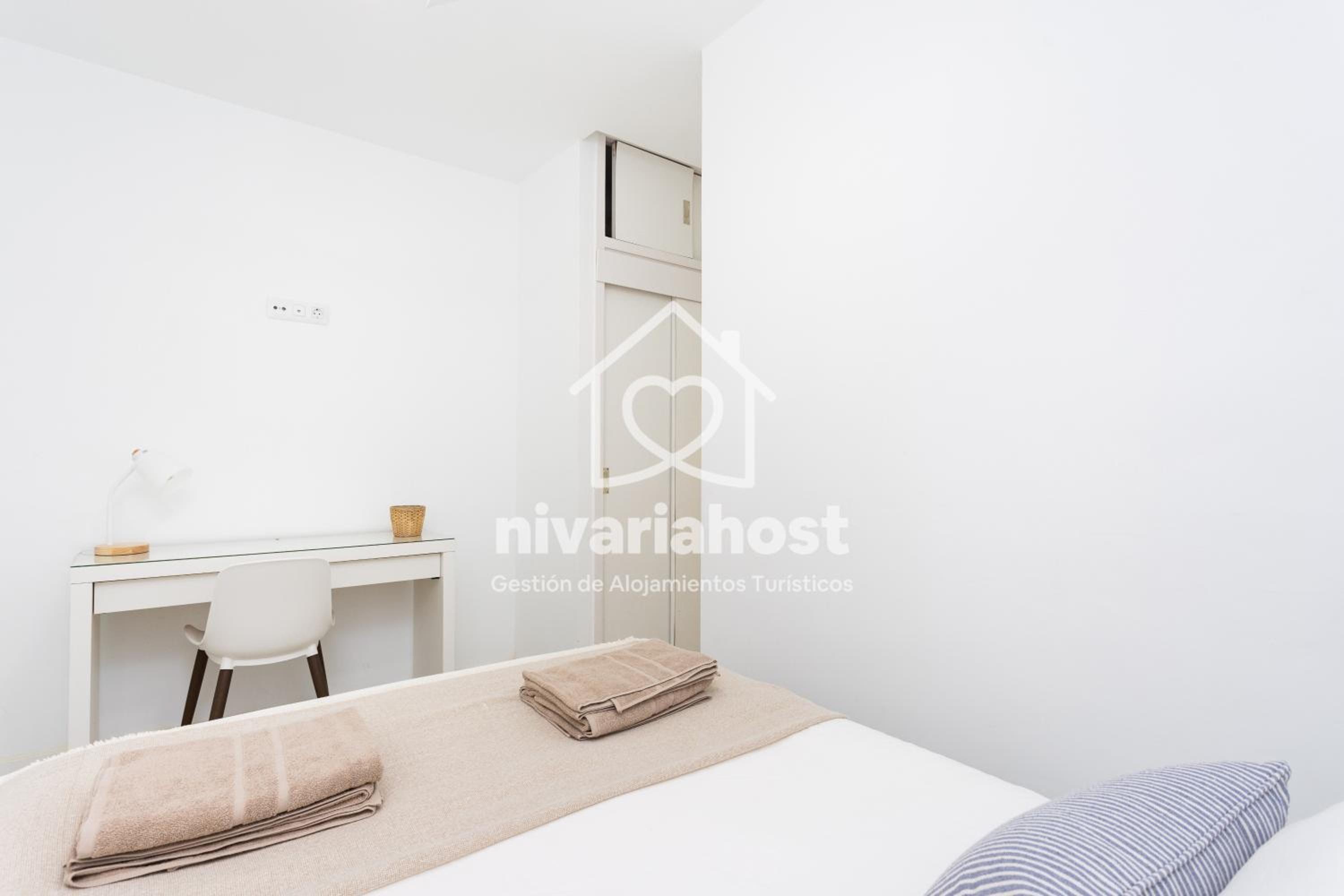 Private Pool Villa, Bellavista by Nivariahost