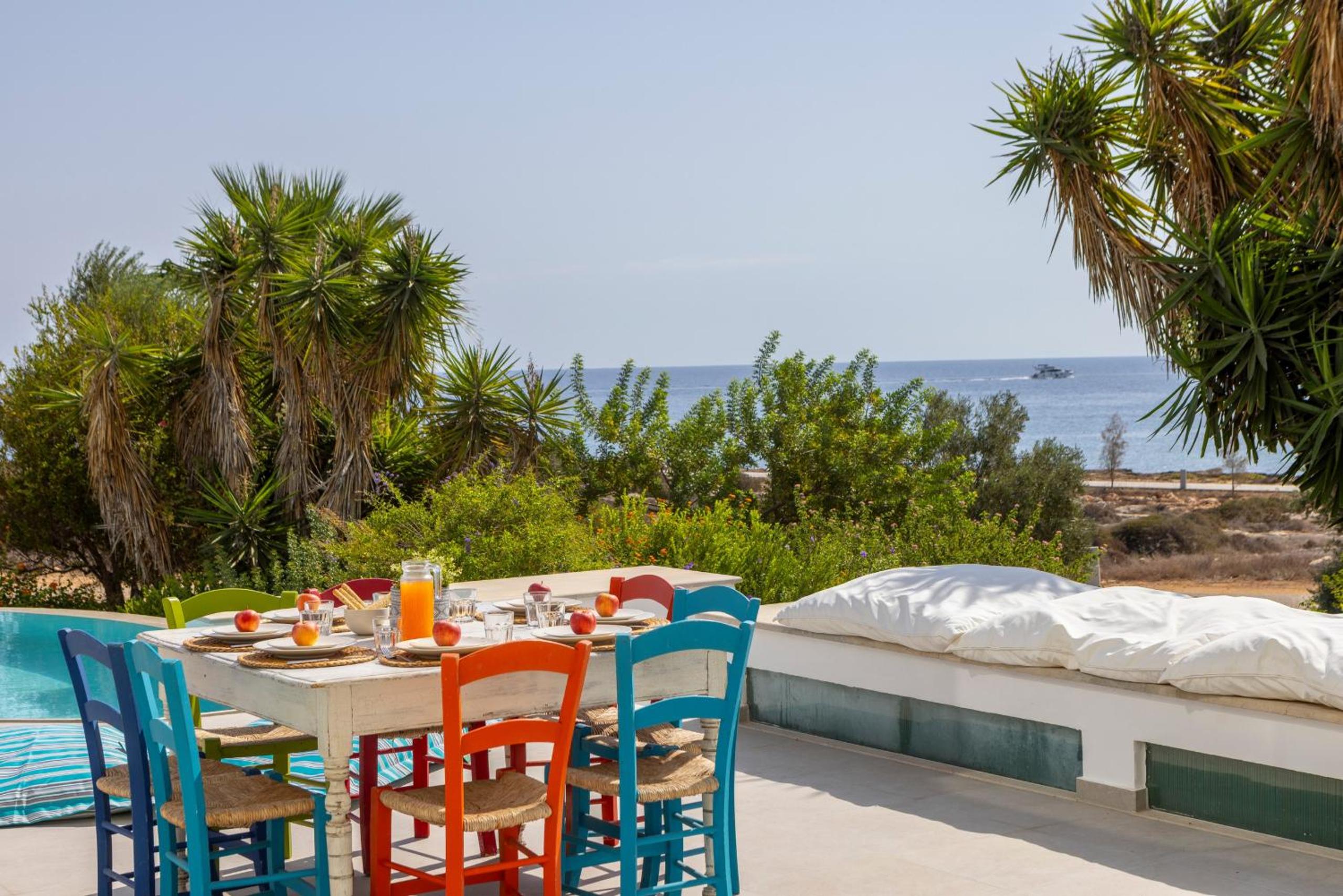 Protaras Seafront Villa AleMar