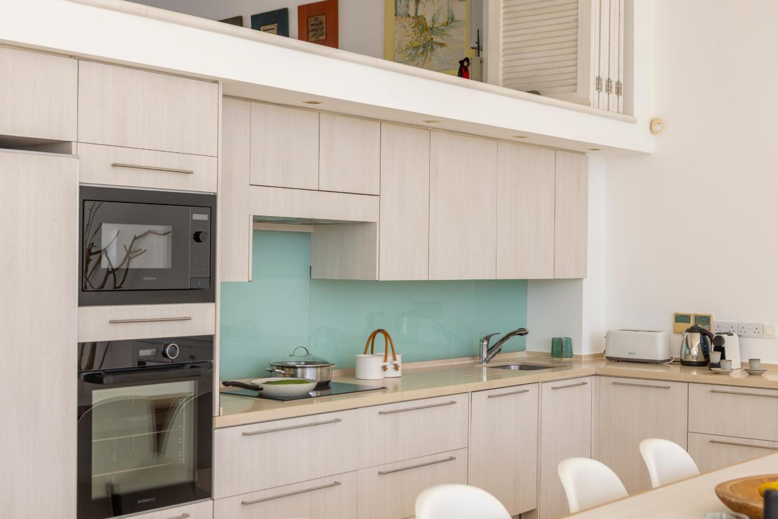 Protaras Seafront Villa AleMar
