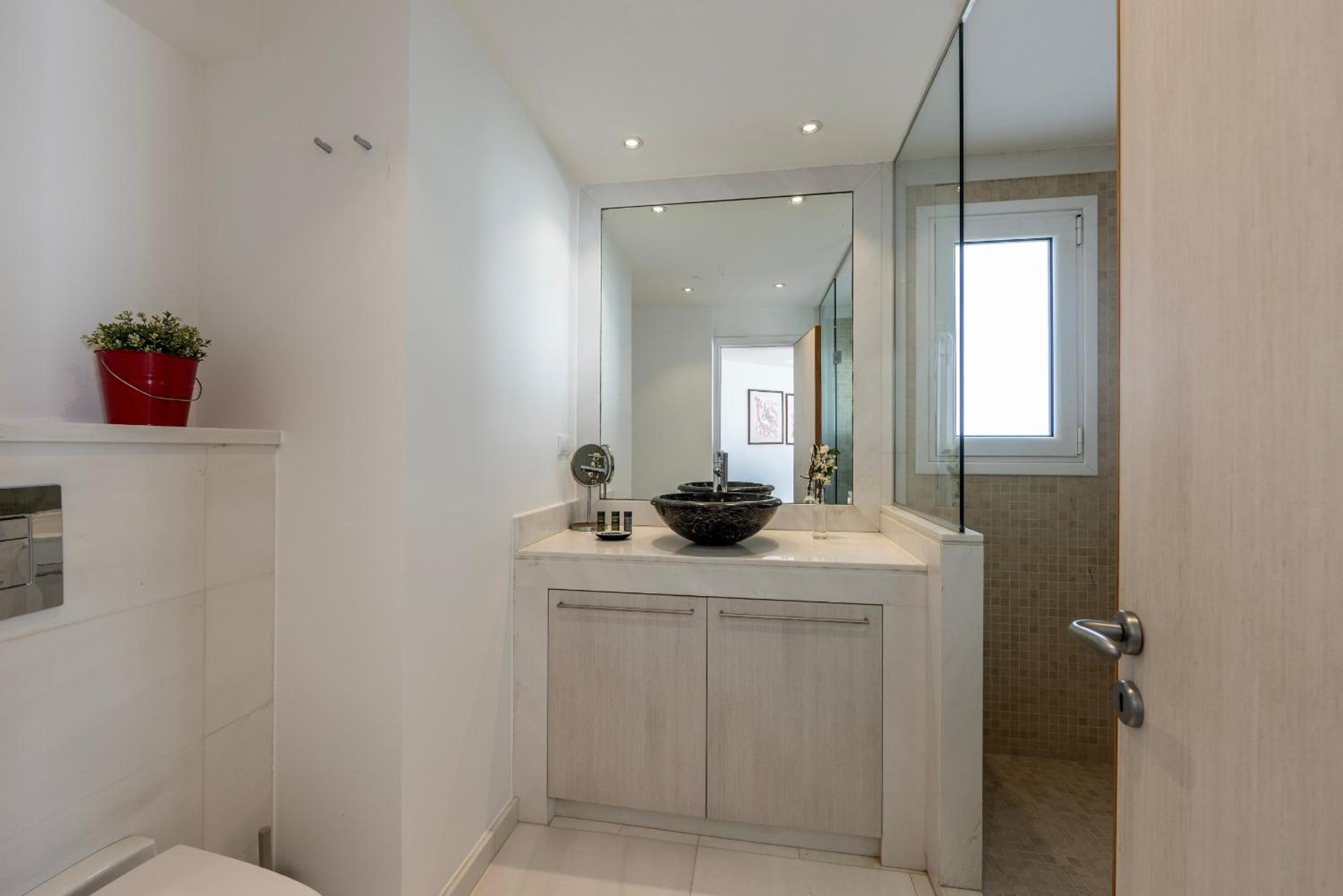 Protaras Seafront Villa AleMar
