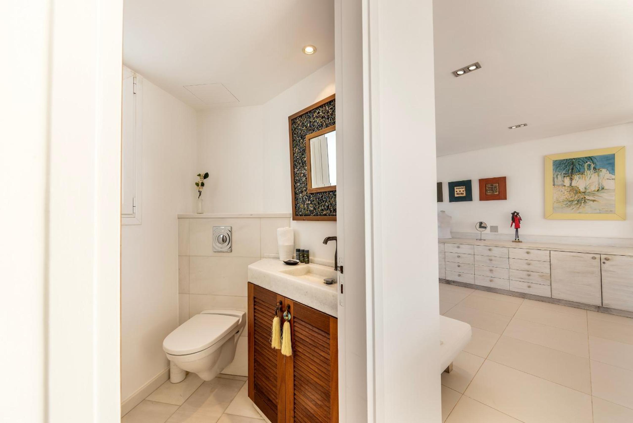 Protaras Seafront Villa AleMar