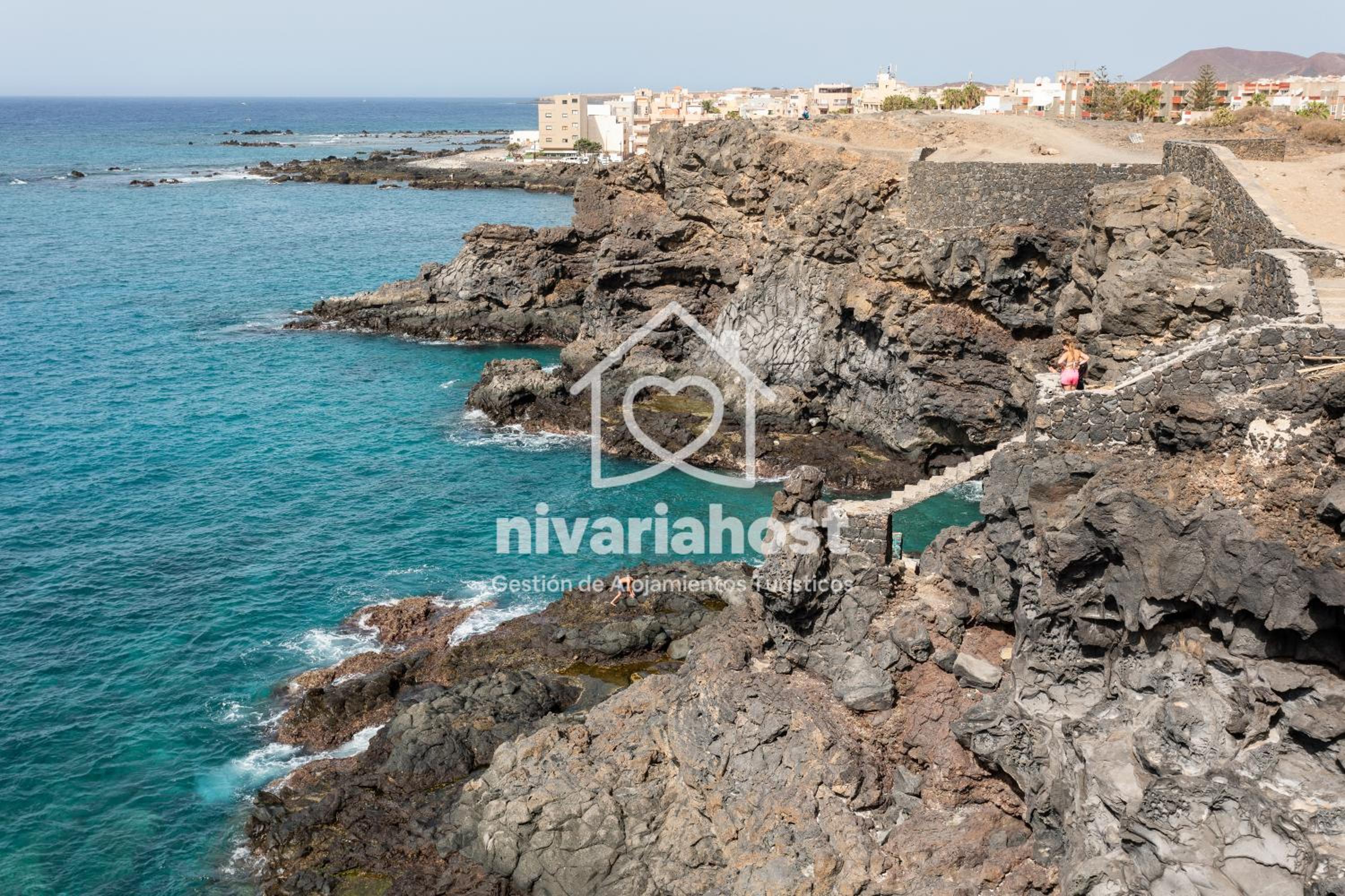 Private Pool Villa, Bellavista by Nivariahost