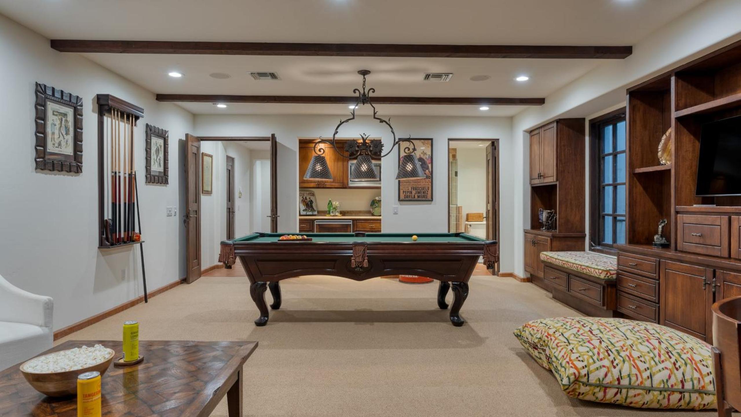 Spanish Hacienda w Pool Spa Game Room Golf Mtn Views Casa de la Roca by AvantStay