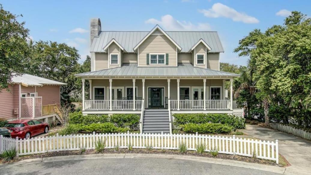 85 Grand Pavilion by AvantStay Walk to the Beach Spacious Porch