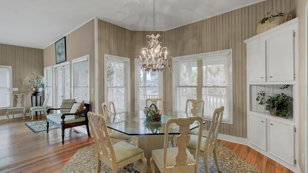 85 Grand Pavilion by AvantStay Walk to the Beach Spacious Porch