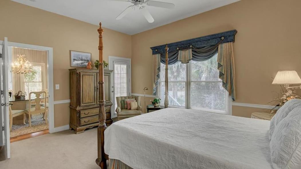 85 Grand Pavilion by AvantStay Walk to the Beach Spacious Porch