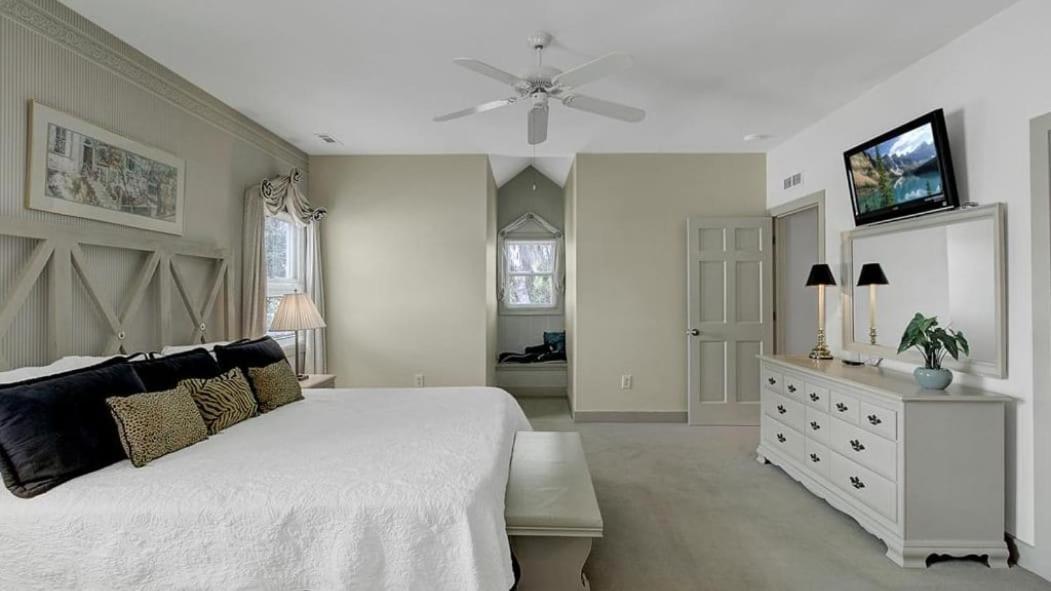 85 Grand Pavilion by AvantStay Walk to the Beach Spacious Porch