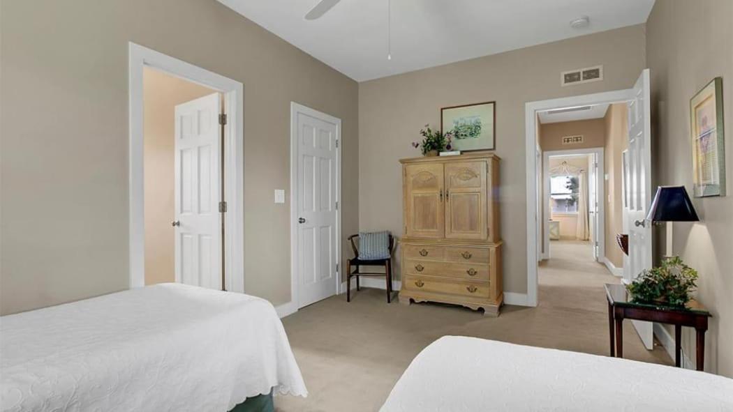85 Grand Pavilion by AvantStay Walk to the Beach Spacious Porch
