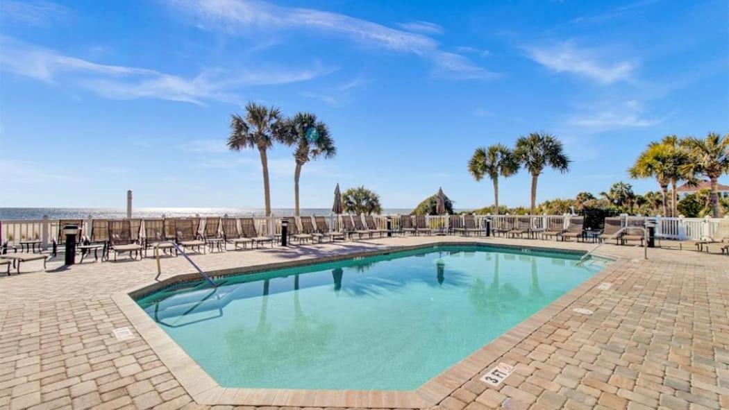 85 Grand Pavilion by AvantStay Walk to the Beach Spacious Porch