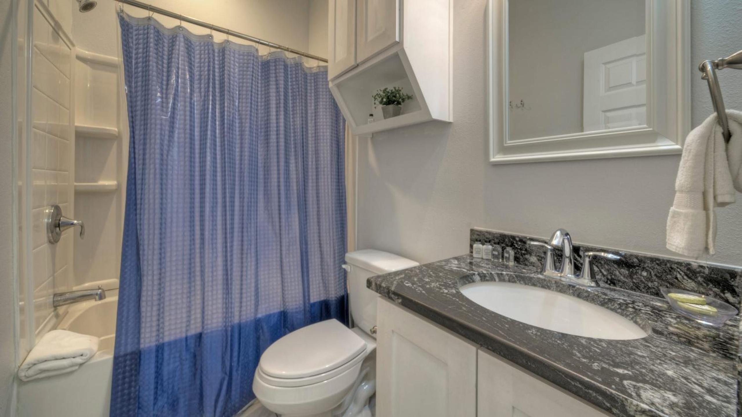 Sleeps 31 2 Homes w Boat Dock Waterfront Pool Laguna Village Getaway