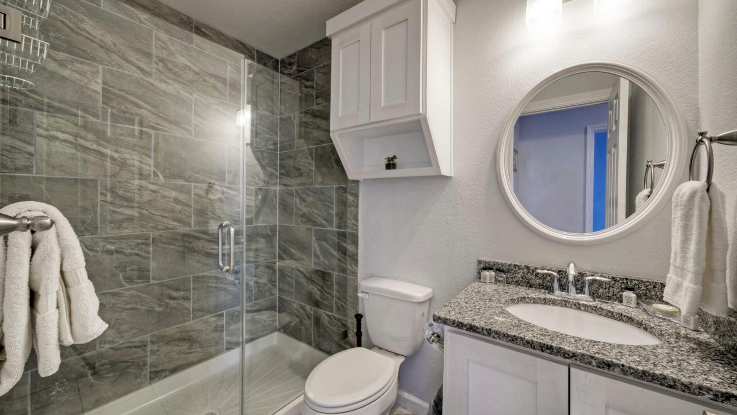 Sleeps 31 2 Homes w Boat Dock Waterfront Pool Laguna Village Getaway