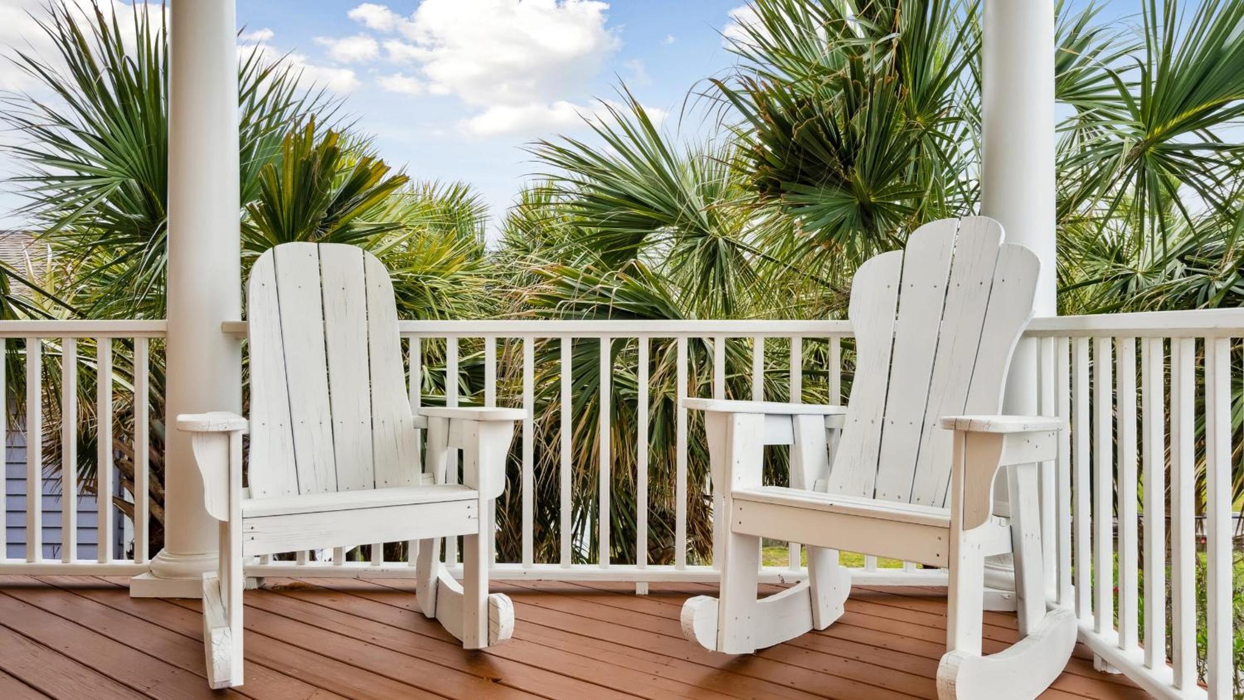 Oceanfront w Pool Panoramic Deck Views 5BDR Folly Ocean Breeze by AvantStay