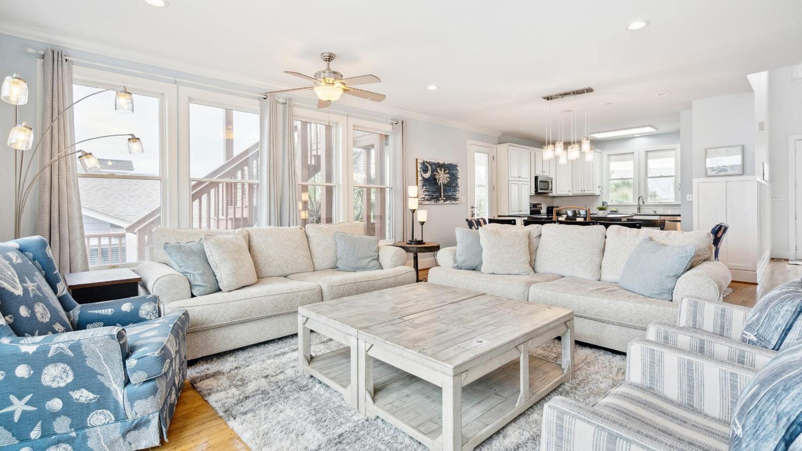 Oceanfront w Pool Panoramic Deck Views 5BDR Folly Ocean Breeze by AvantStay