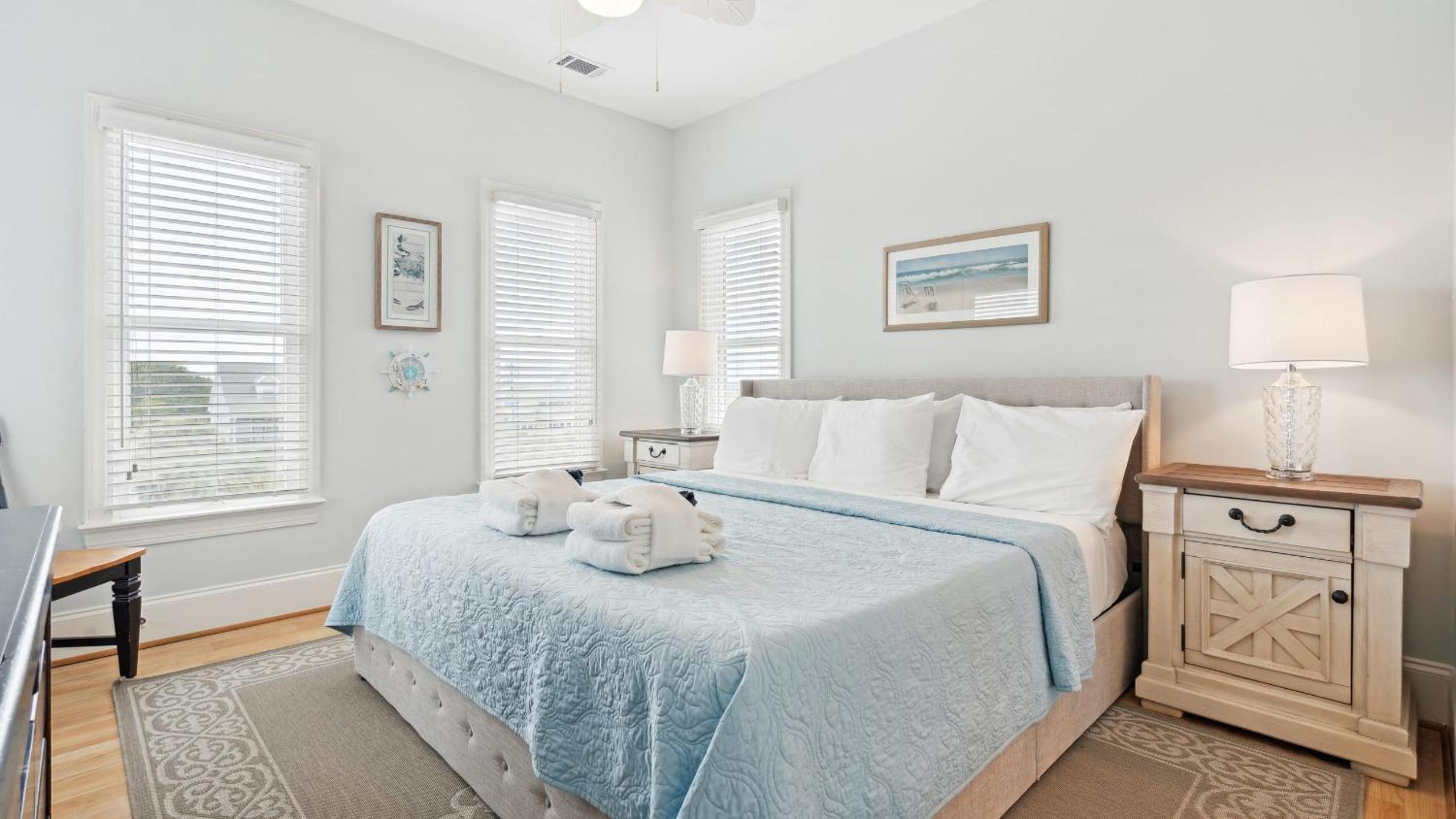 Oceanfront w Pool Panoramic Deck Views 5BDR Folly Ocean Breeze by AvantStay
