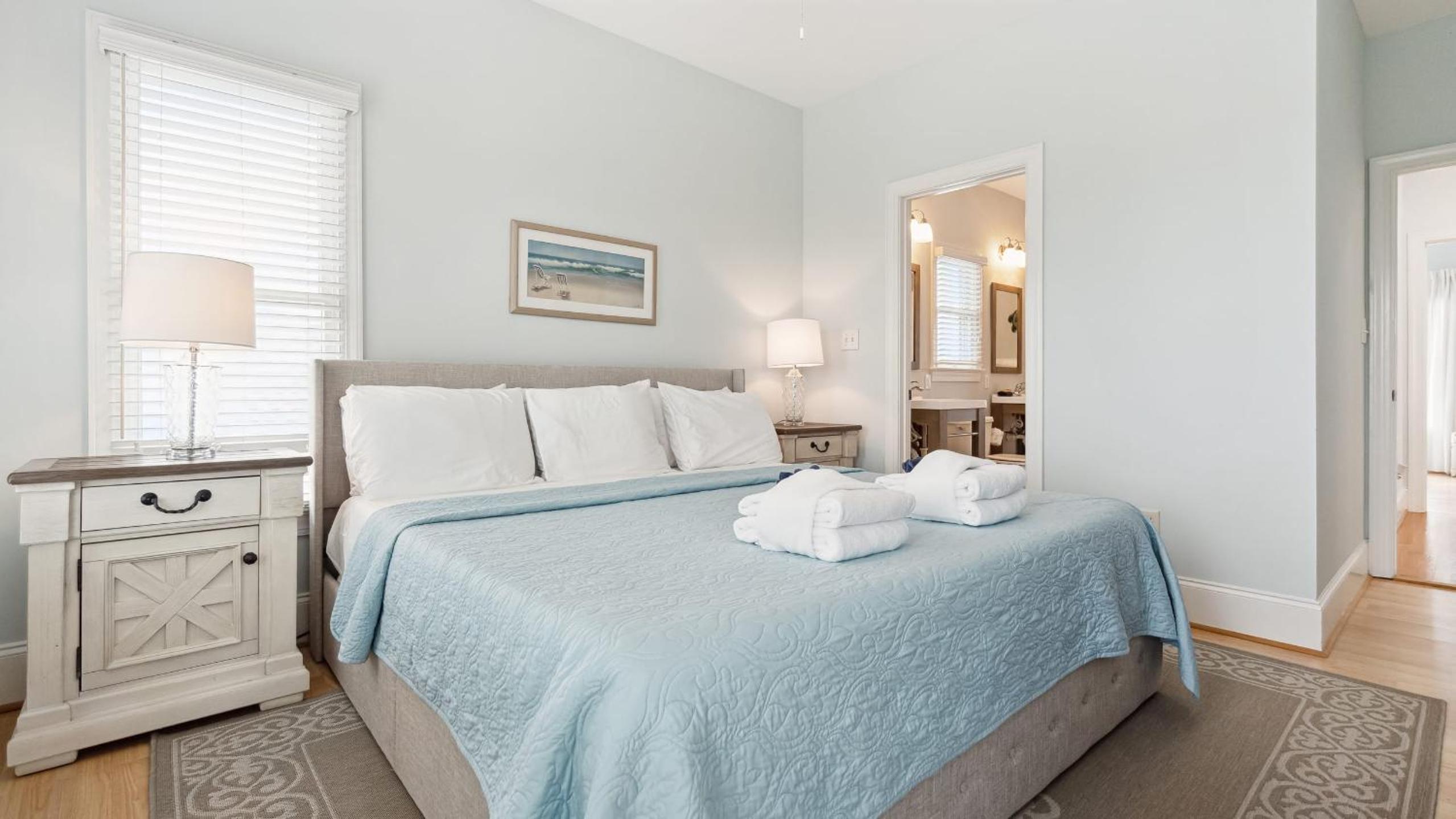 Oceanfront w Pool Panoramic Deck Views 5BDR Folly Ocean Breeze by AvantStay