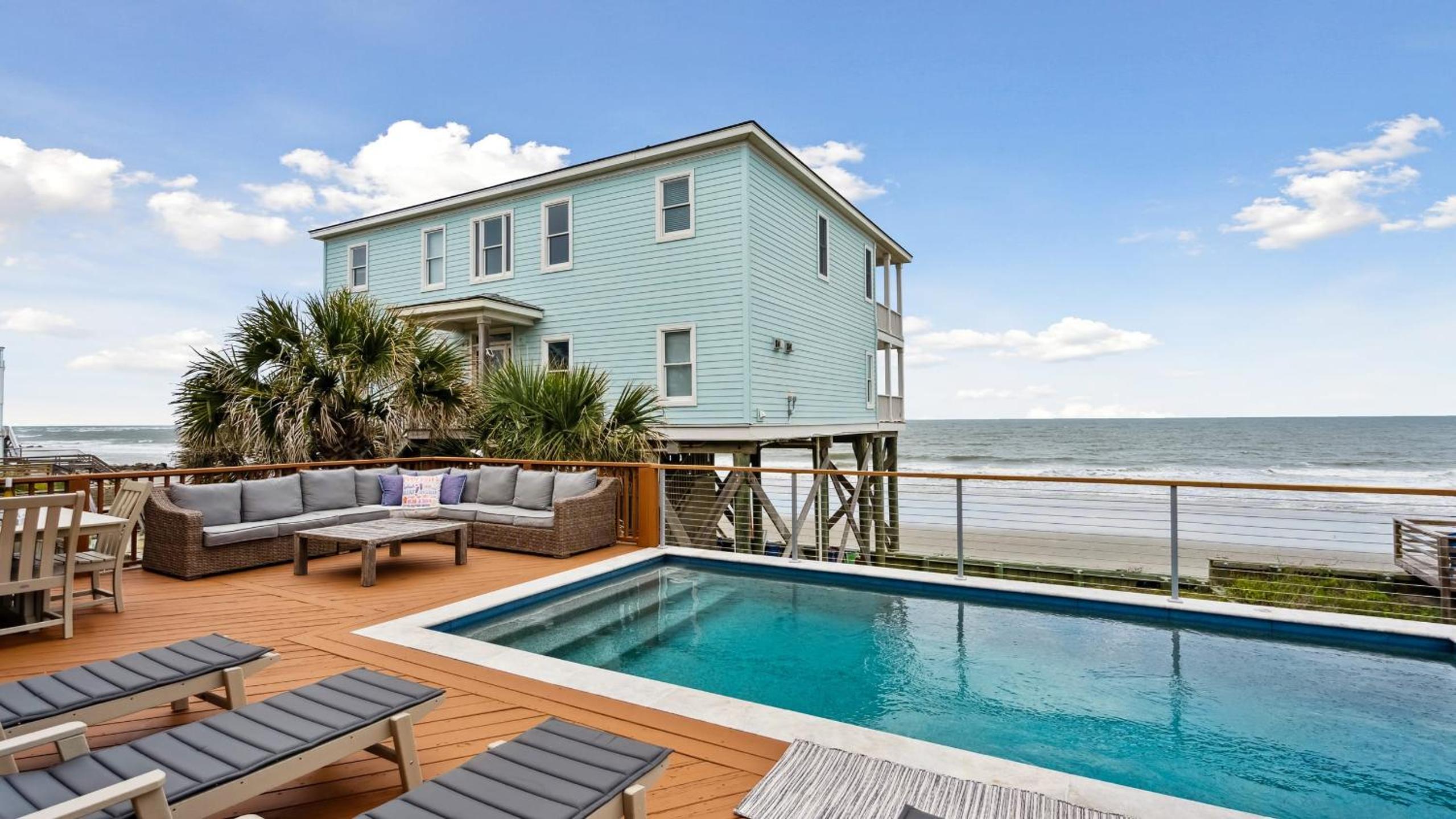 Oceanfront w Pool Panoramic Deck Views 5BDR Folly Ocean Breeze by AvantStay