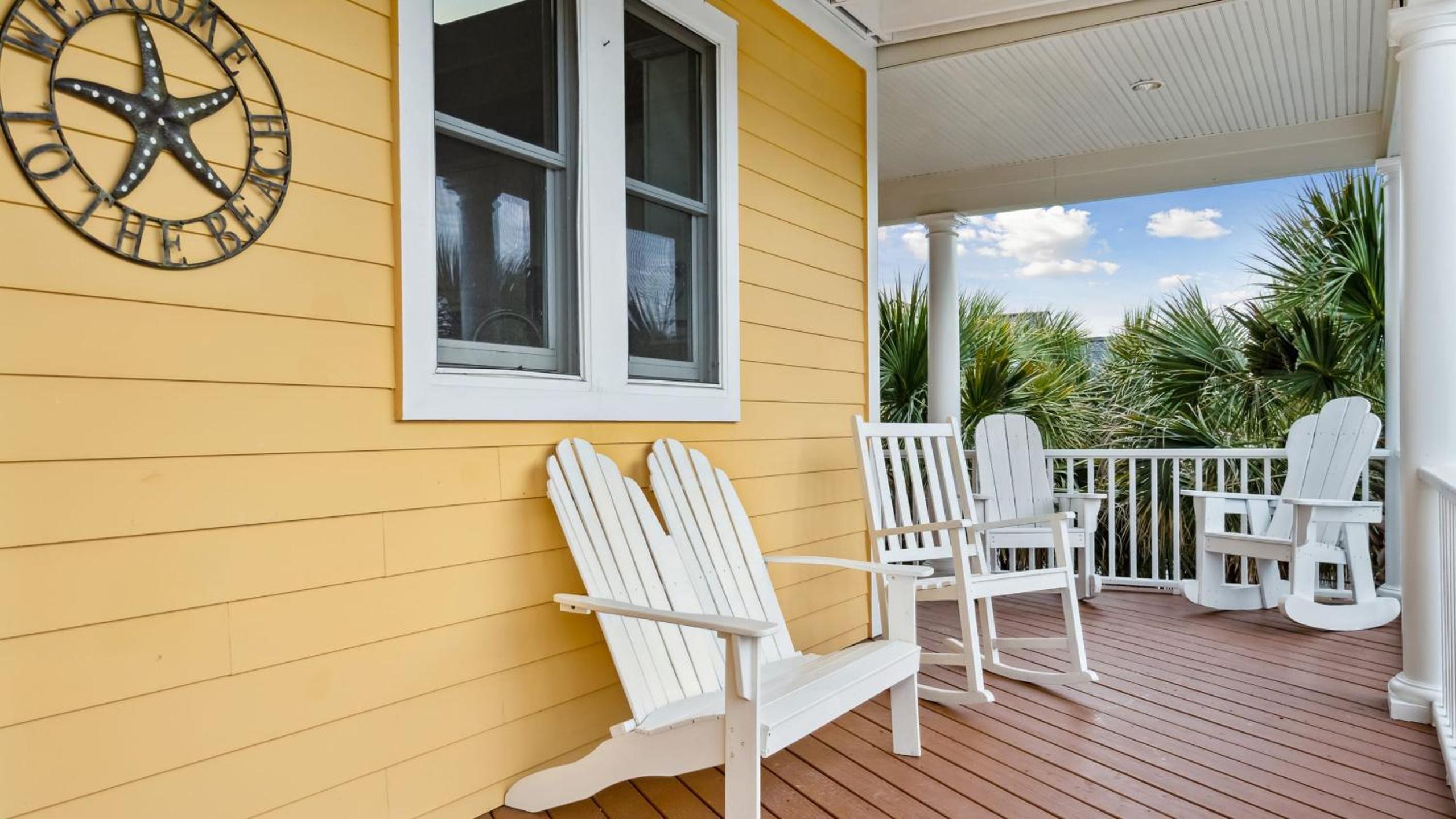 Oceanfront w Pool Panoramic Deck Views 5BDR Folly Ocean Breeze by AvantStay