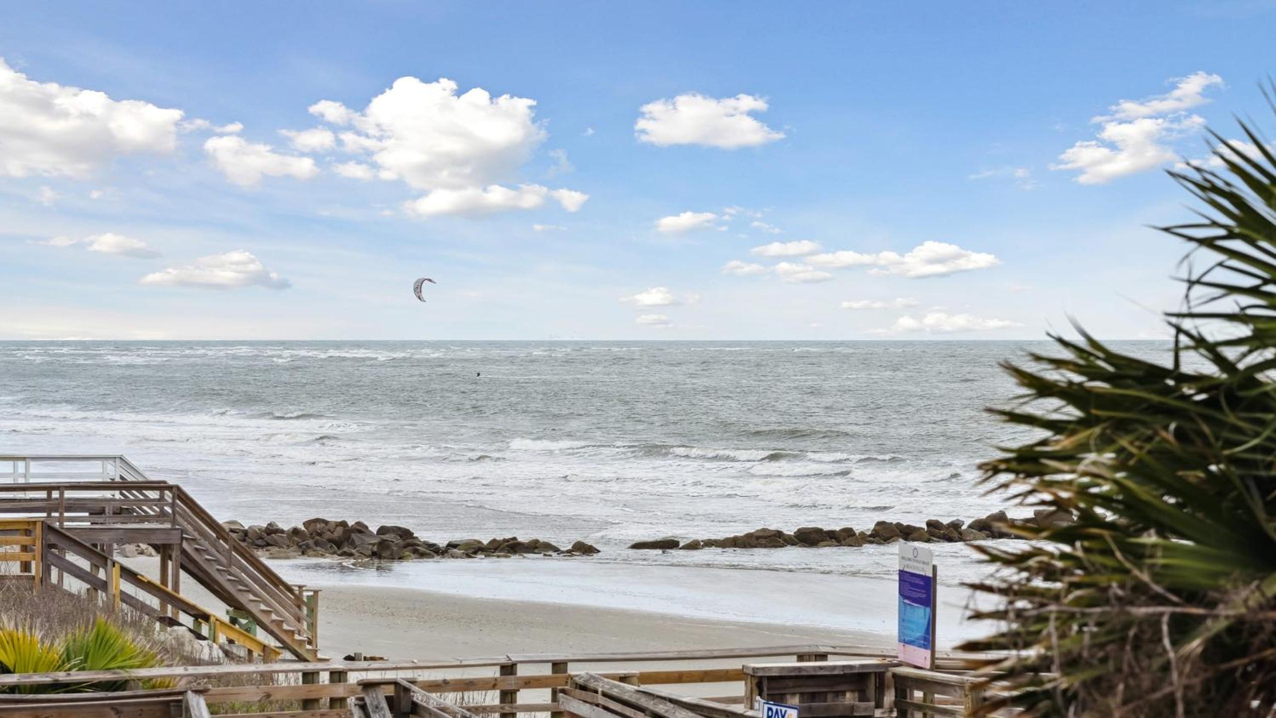 Oceanfront w Pool Panoramic Deck Views 5BDR Folly Ocean Breeze by AvantStay