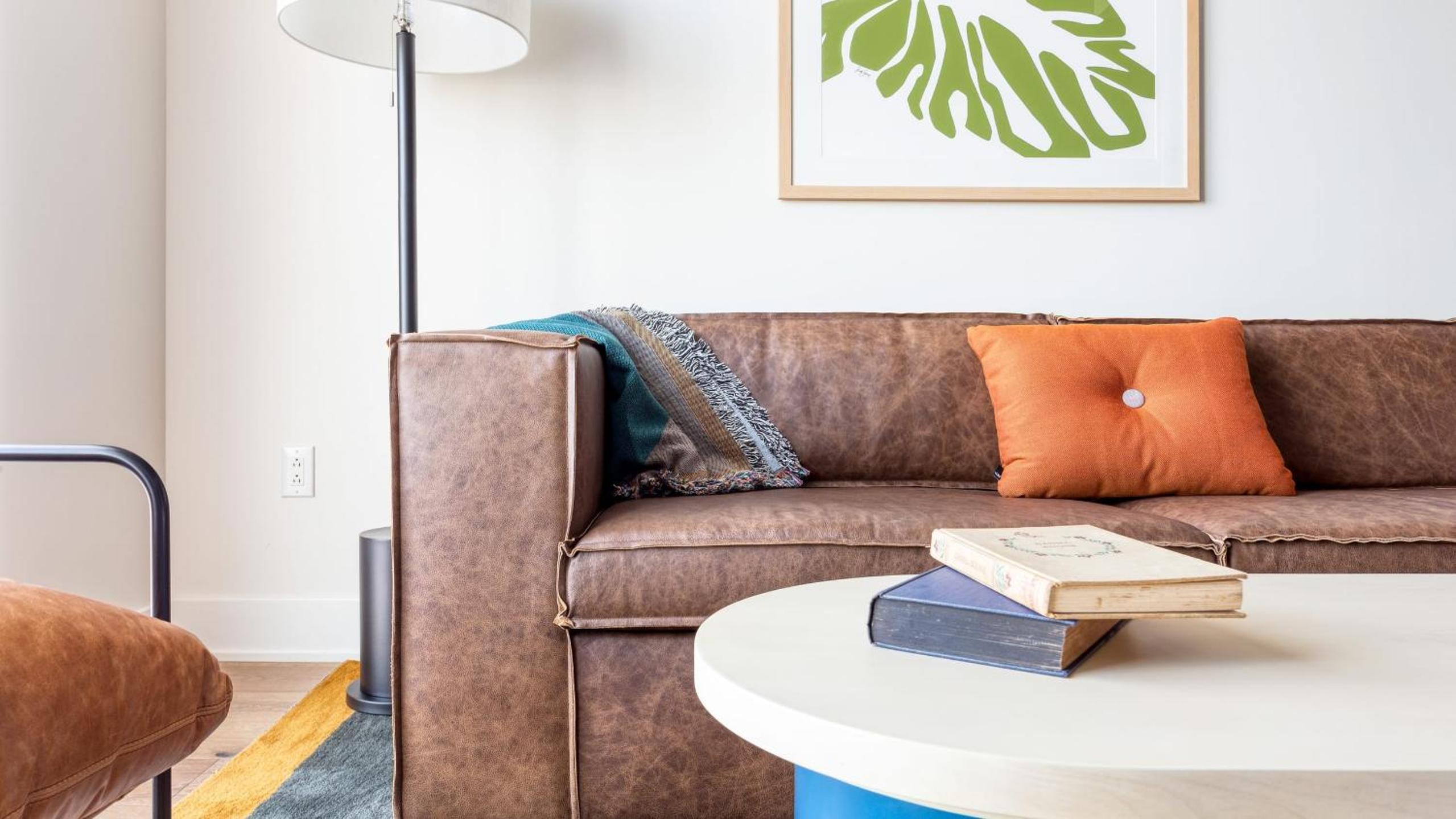 Luxe High Rise near DT Austin w Views Rooftop Pool Gym Luxe Amenities
